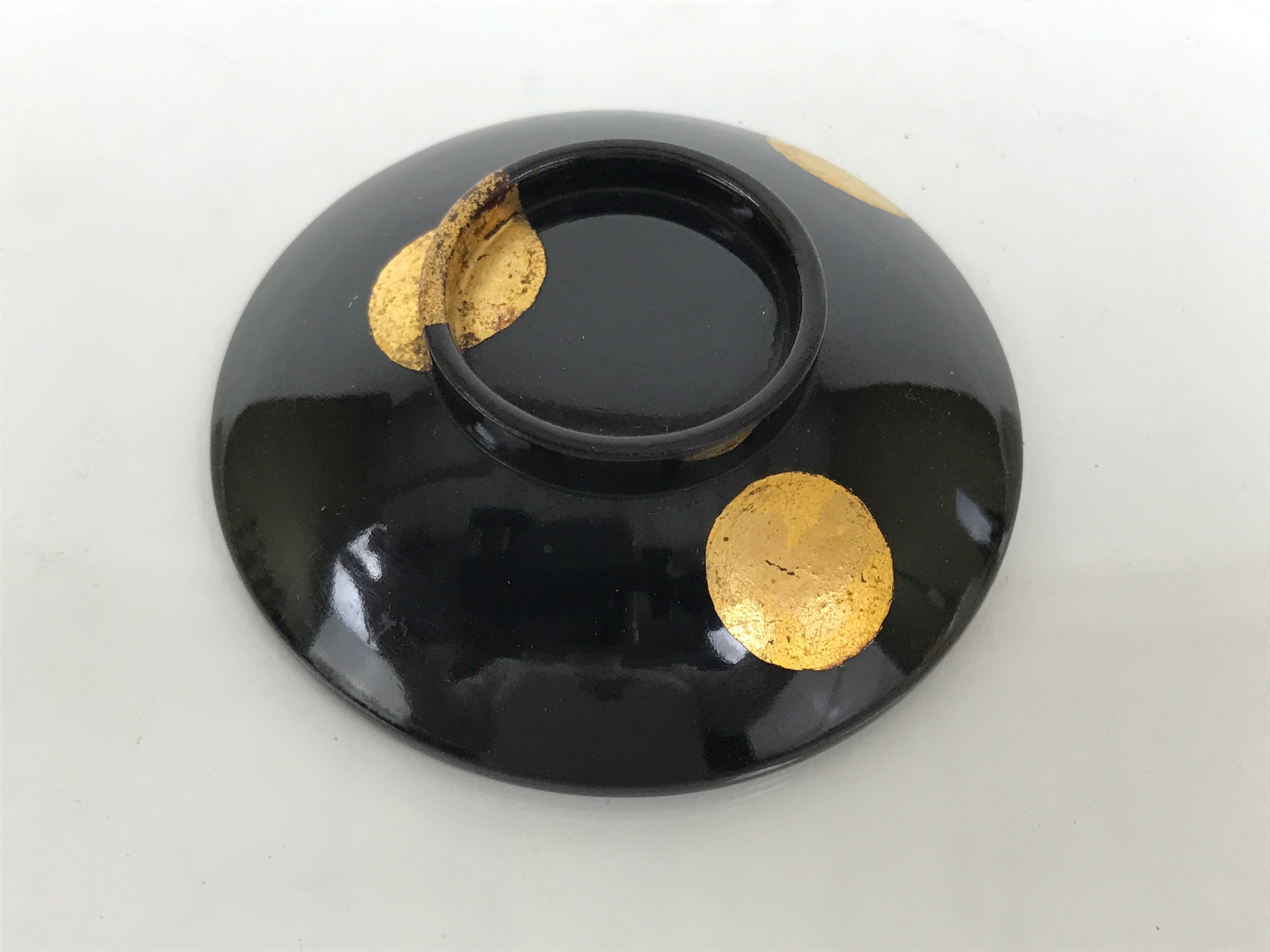 Japanese Lacquer Wood Lidded Small Kaiseki Bowl Makie Gold Dots Black Red L605