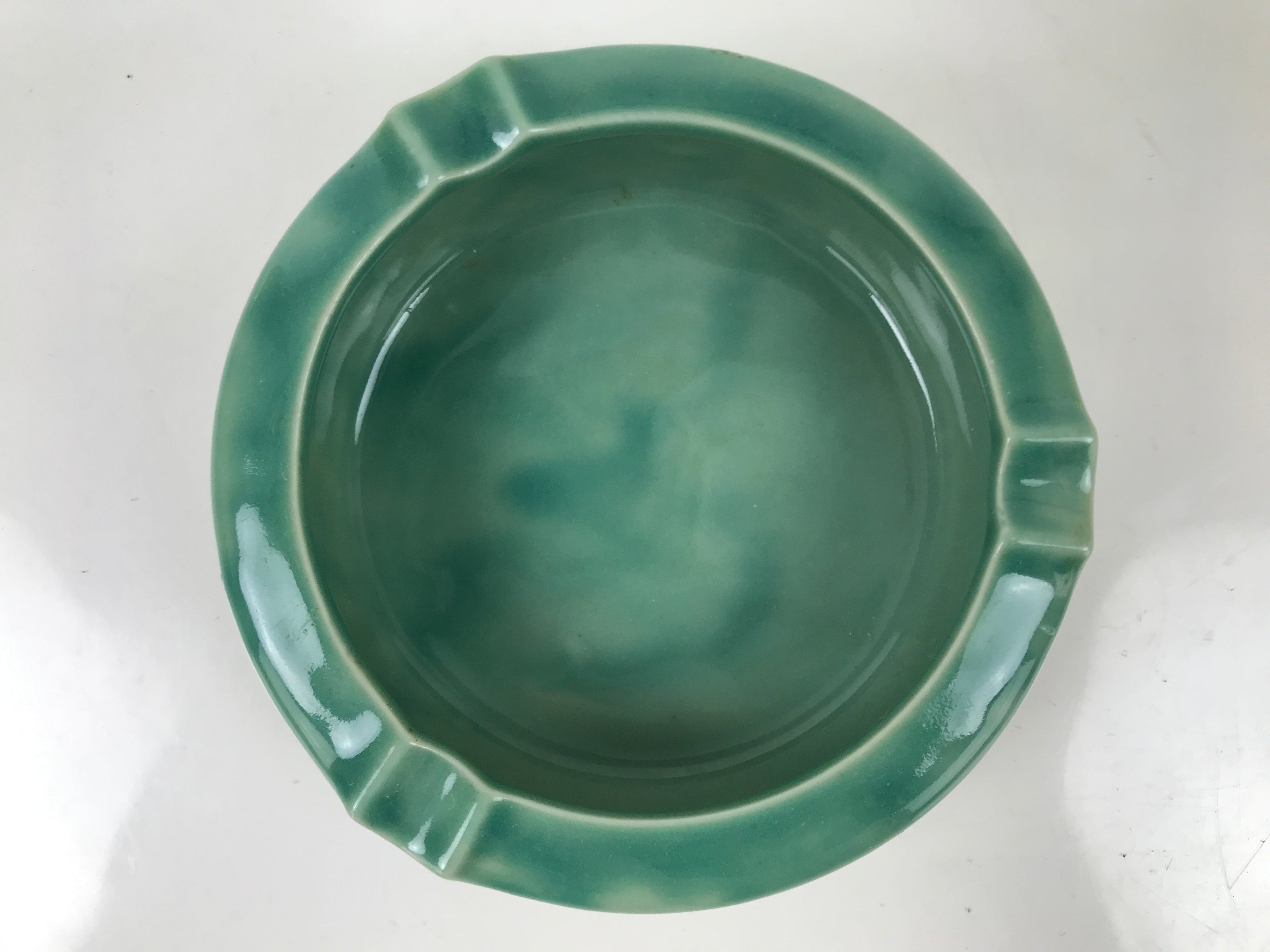 Japanese Lacquer Wood Stand Porcelain Ashtray Shunkei-Nuri Green Hexagon LWB105