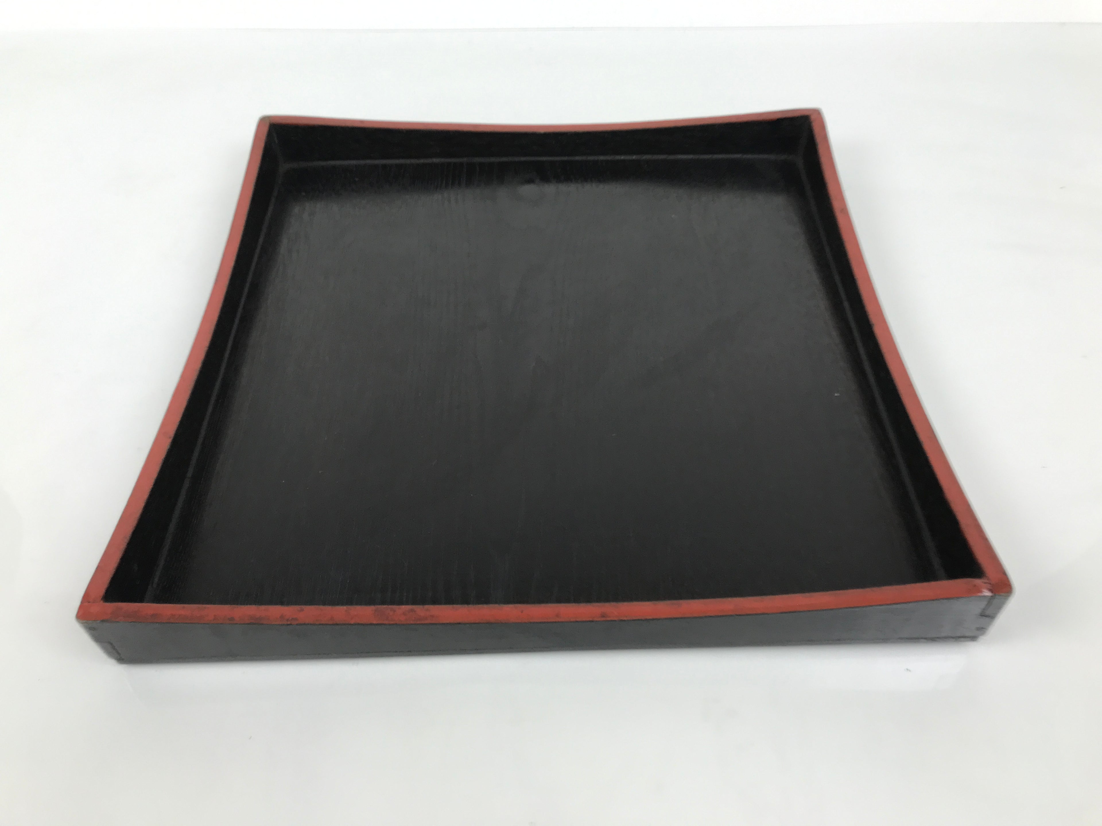 Japanese Lacquered Wood Serving Tray Obon Vtg Square Curved Red Edge Black L576