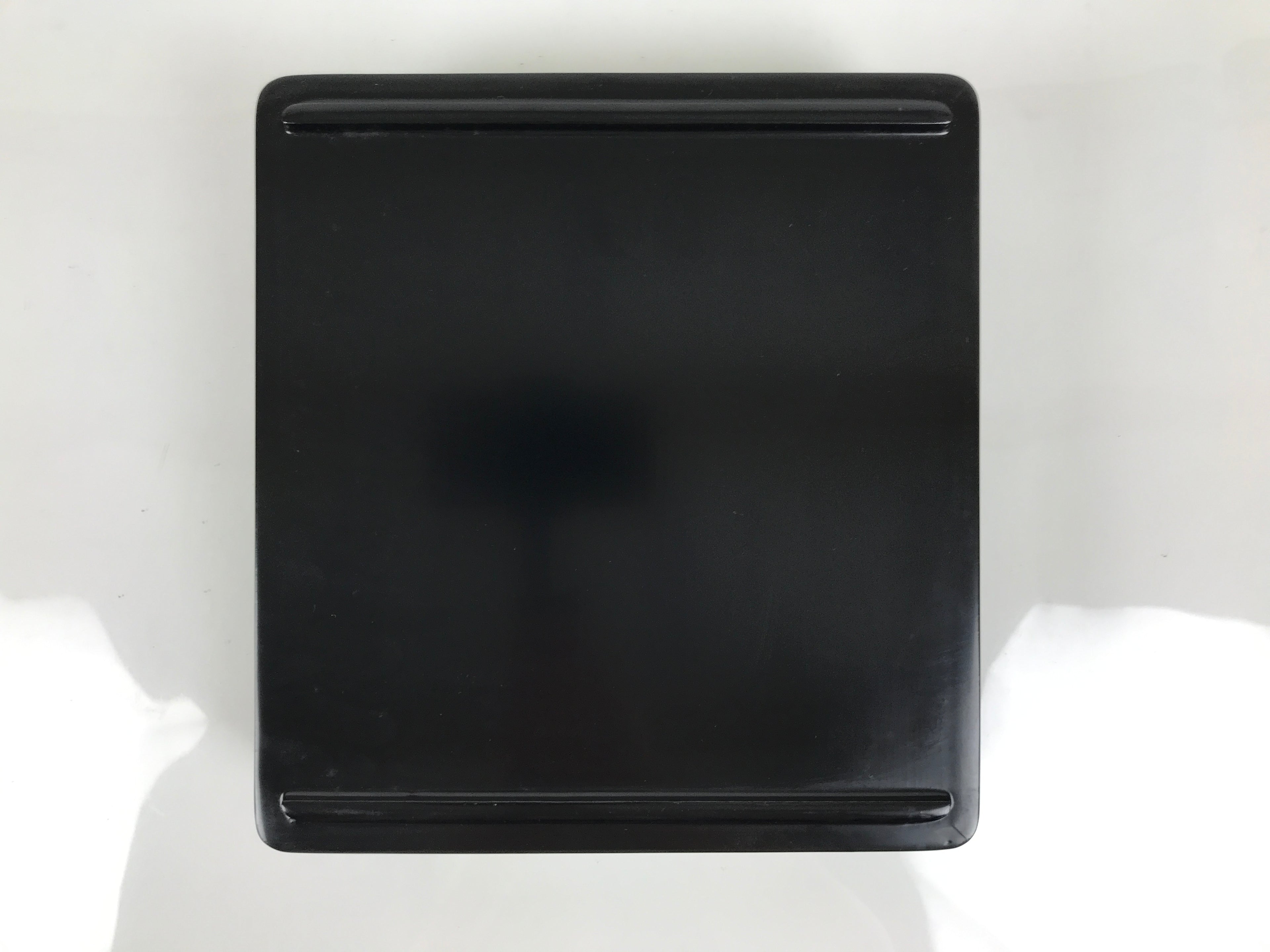 Japanese Lacquered Wooden Lidded Bento Box Vtg Jubako Classic Black Red L617