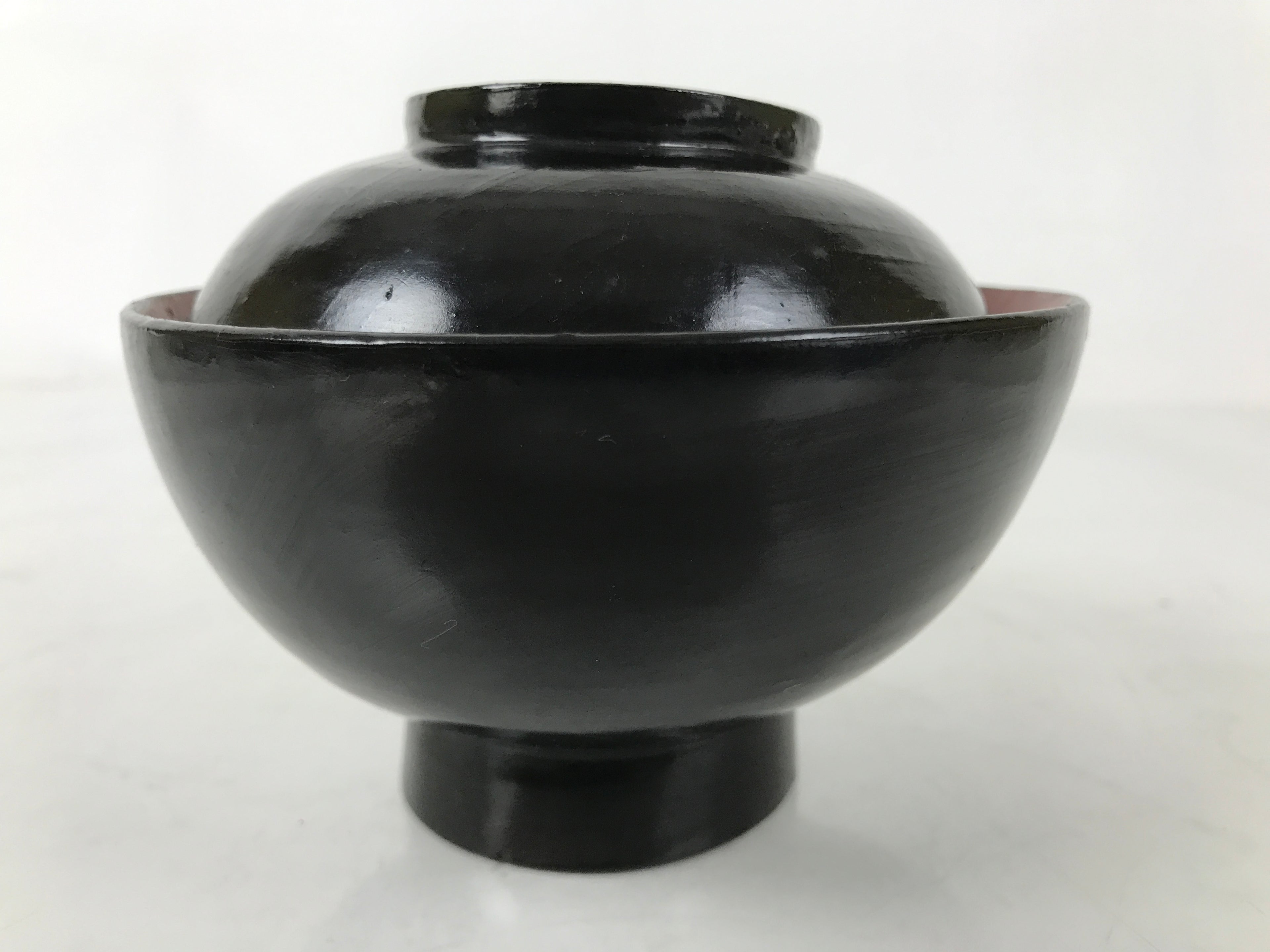 Japanese Lacquered Wooden Lidded Bowl Owan Vtg Rice Soup Dish Black Red LB128