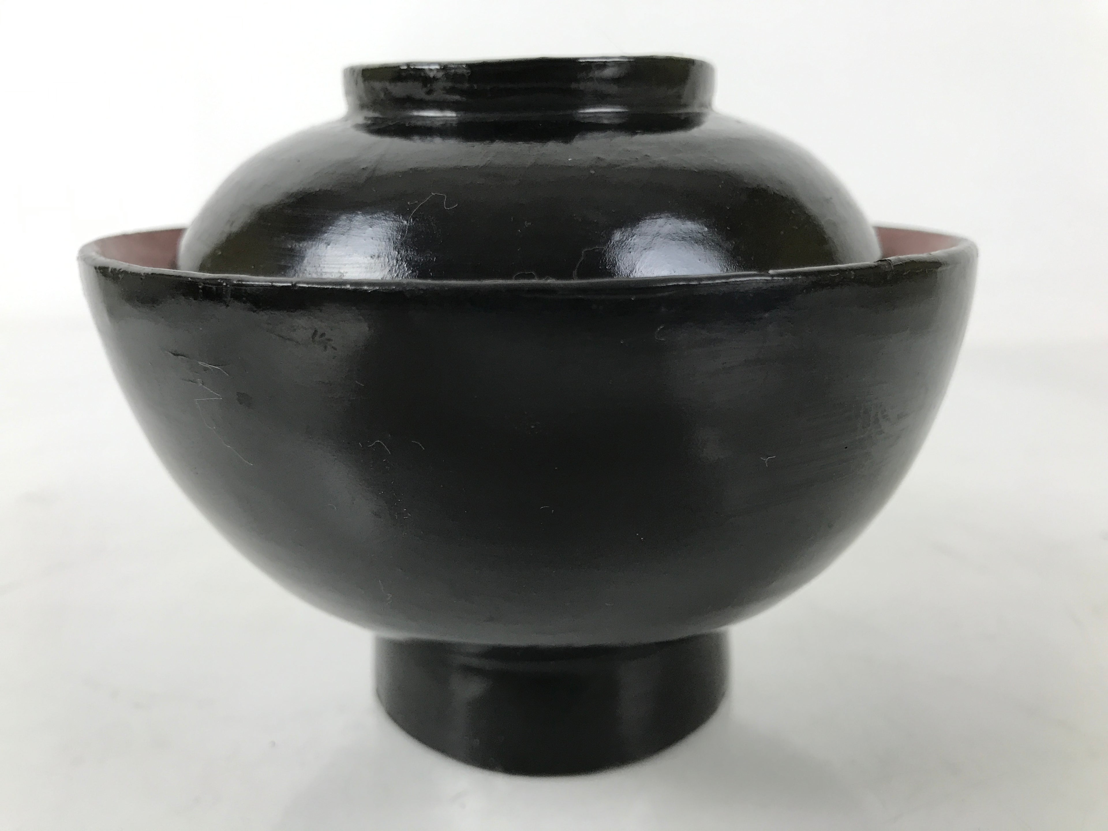 Japanese Lacquered Wooden Lidded Bowl Owan Vtg Rice Soup Dish Black Red LB128