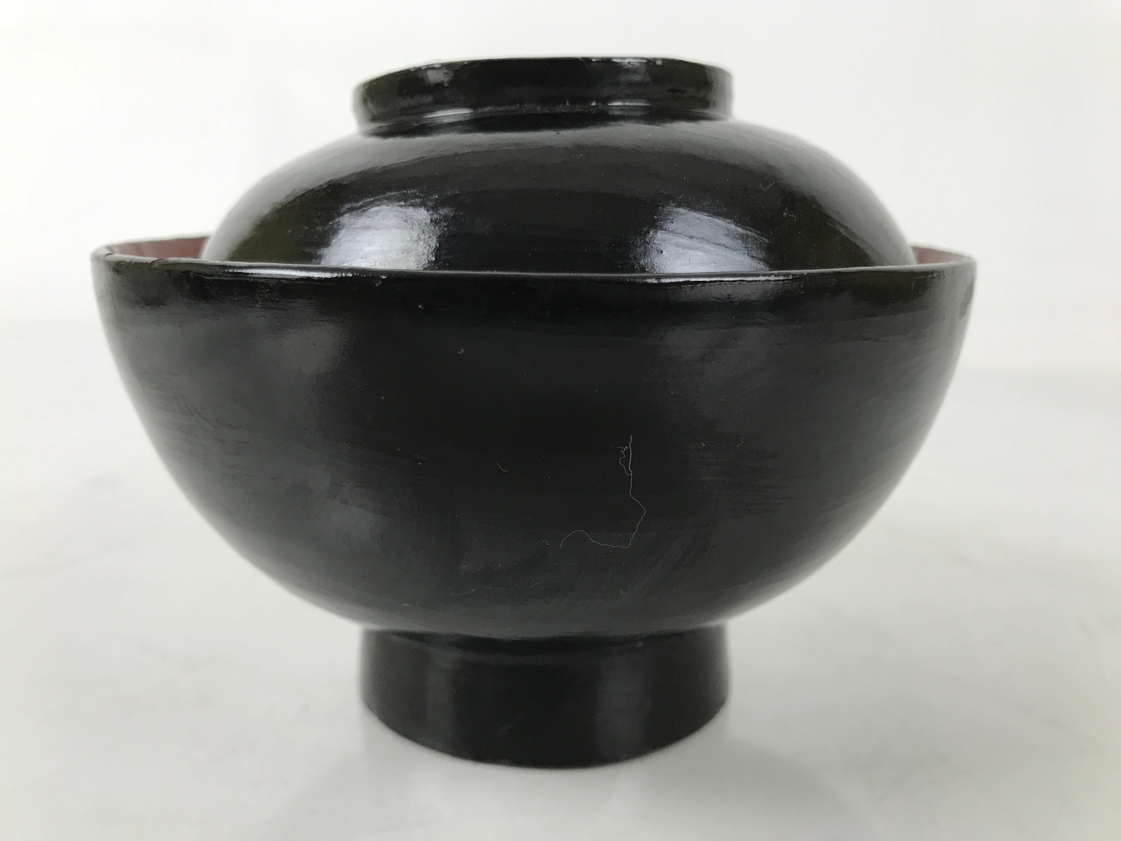 Japanese Lacquered Wooden Lidded Bowl Owan Vtg Rice Soup Dish Black Red LB128