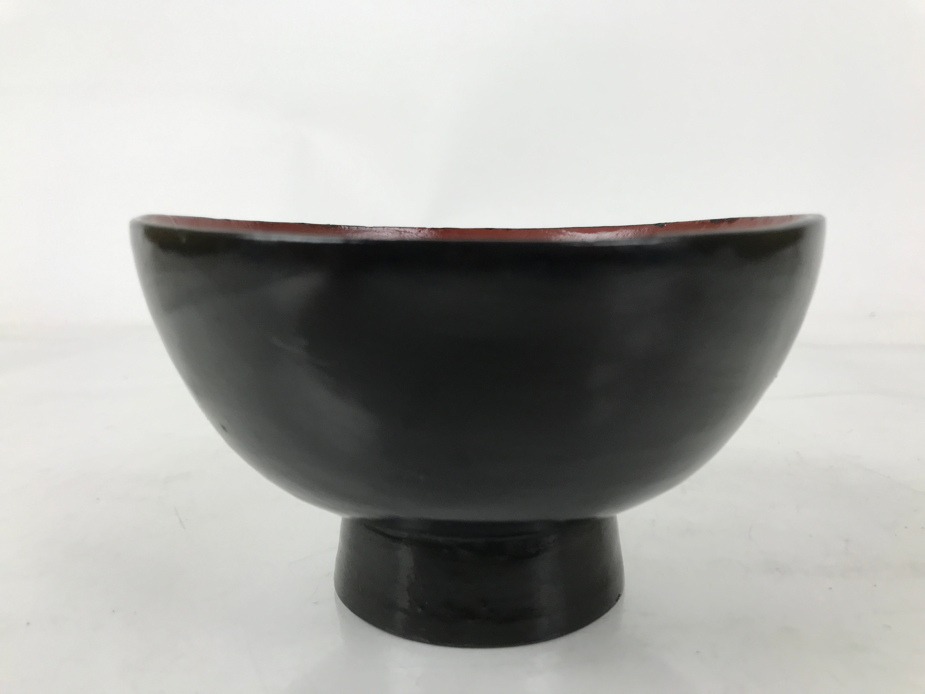 Japanese Lacquered Wooden Lidded Bowl Owan Vtg Rice Soup Dish Black Red LB129