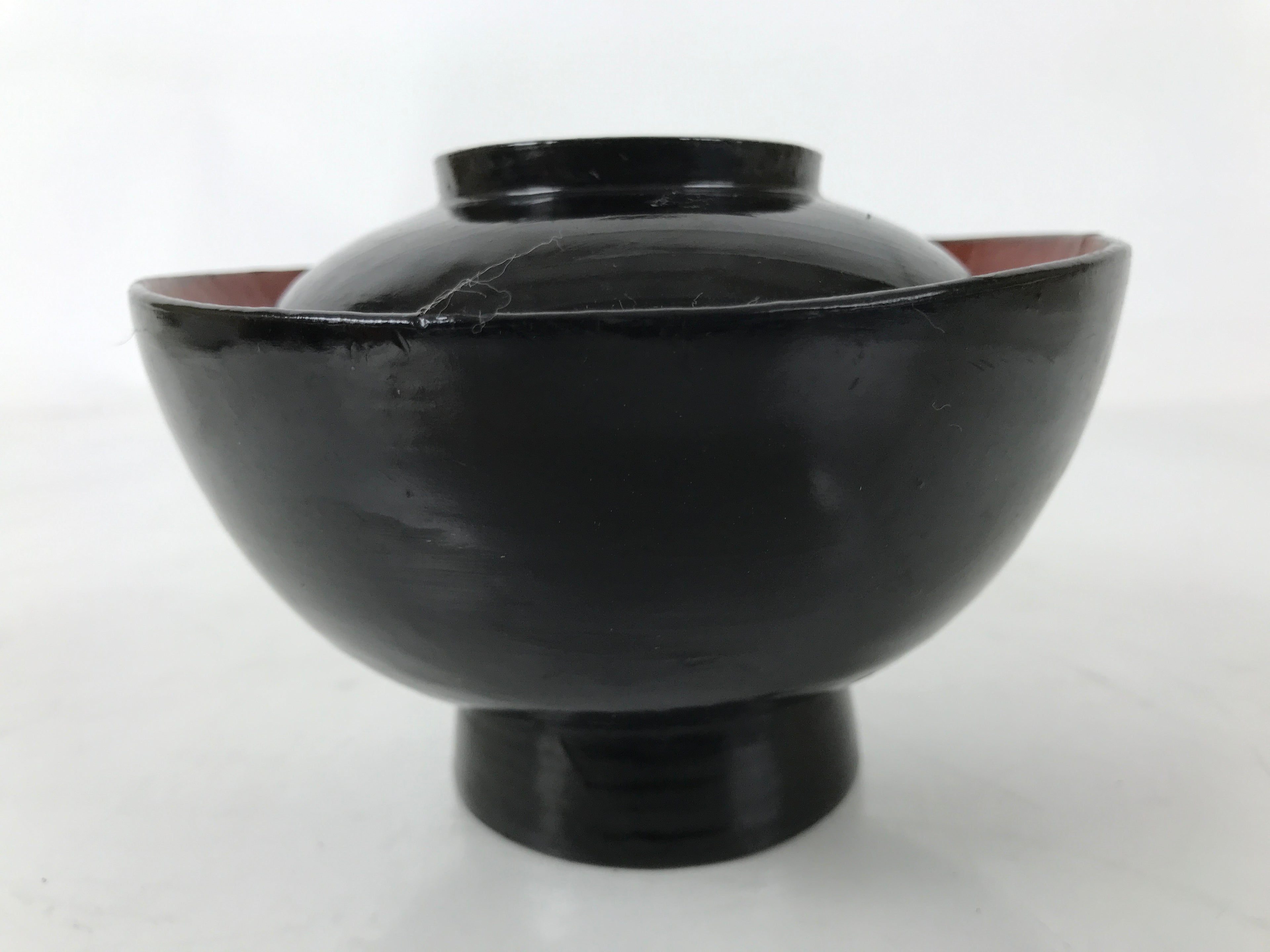 Japanese Lacquered Wooden Lidded Bowl Owan Vtg Rice Soup Dish Black Red LB132