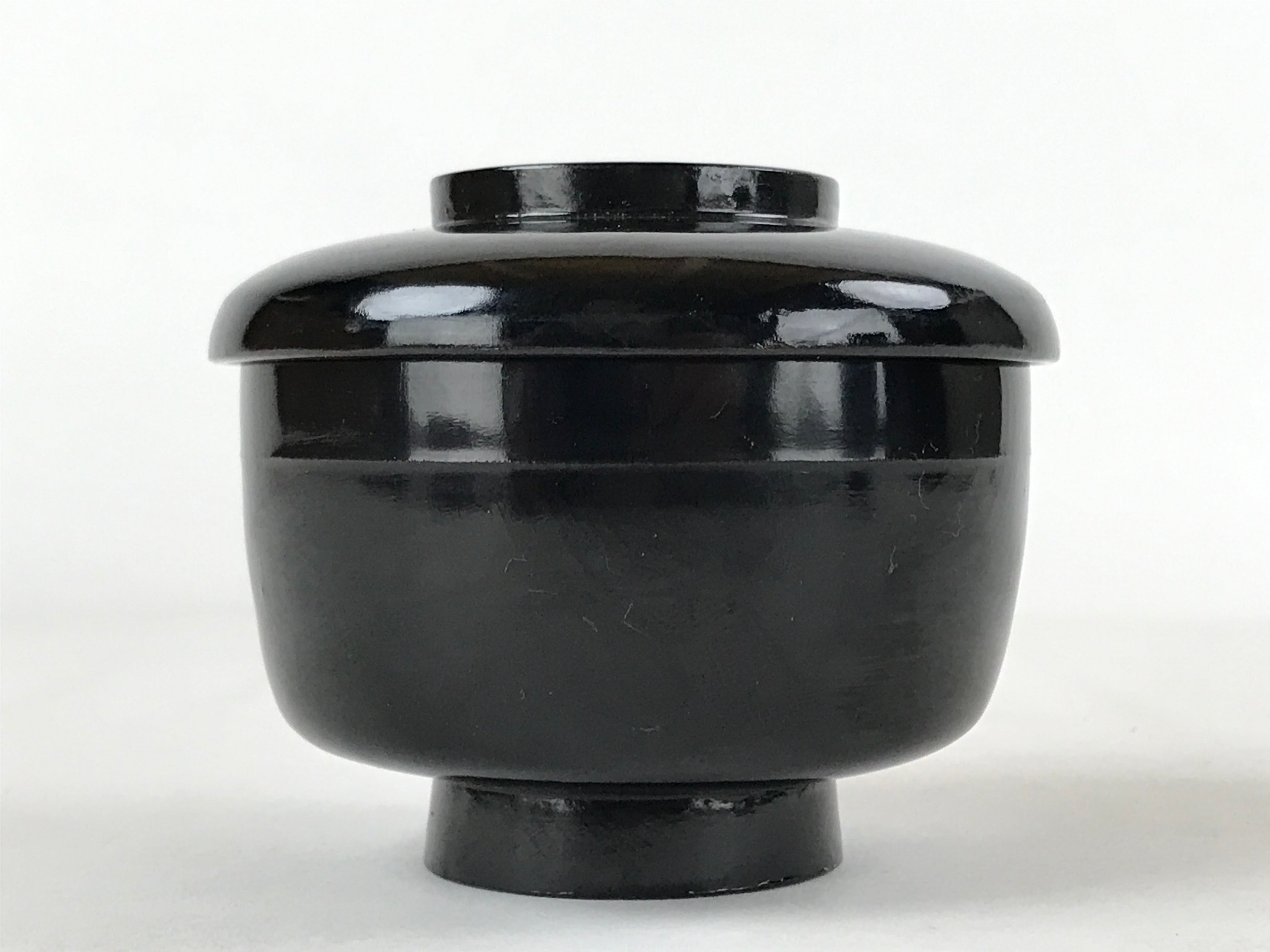 Japanese Lacquered Wooden Lidded Bowl Owan Vtg Rice Soup Dish Red Black LB100