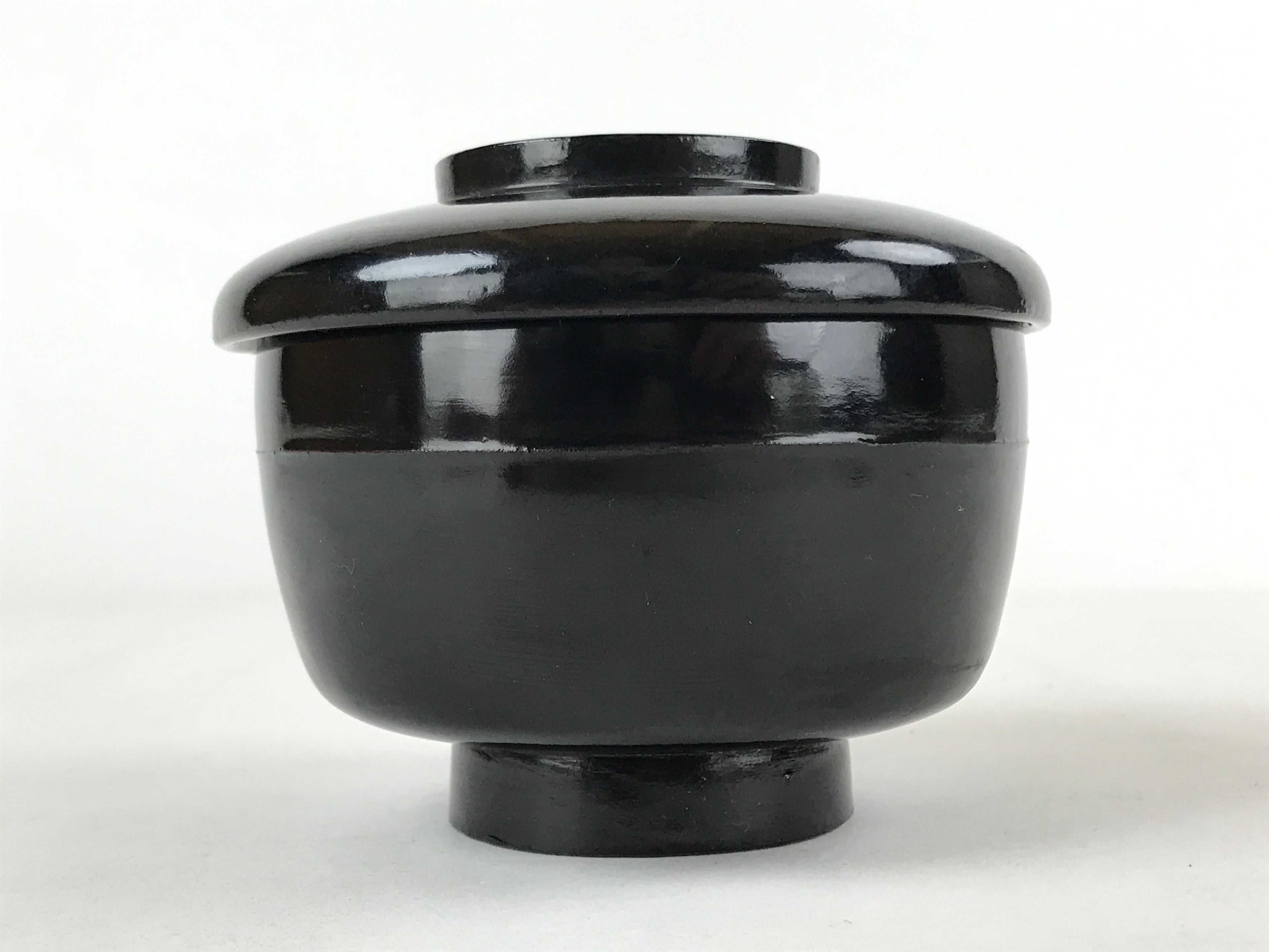 Japanese Lacquered Wooden Lidded Bowl Owan Vtg Rice Soup Dish Red Black LB102