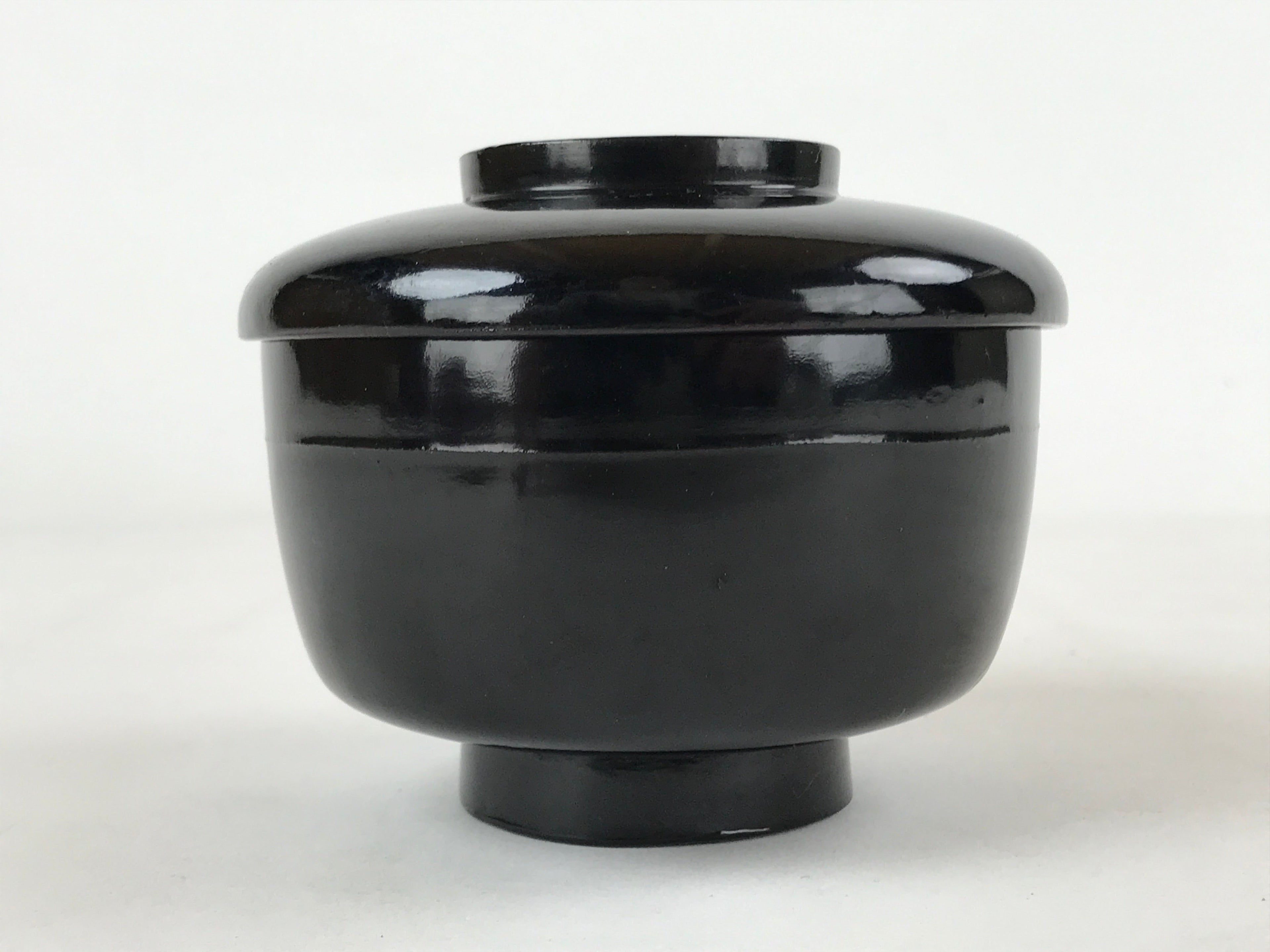 Japanese Lacquered Wooden Lidded Bowl Owan Vtg Rice Soup Dish Red Black LB103