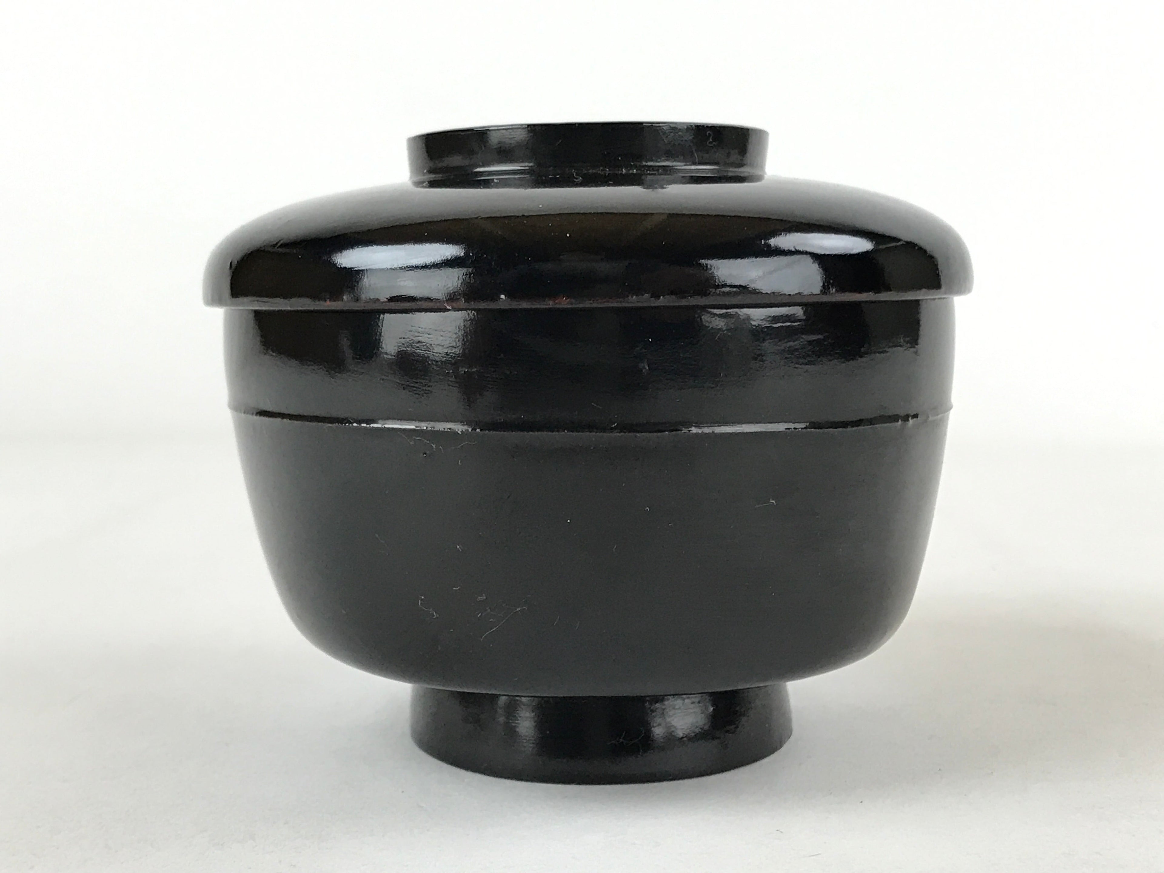 Japanese Lacquered Wooden Lidded Bowl Owan Vtg Rice Soup Dish Red Black LB104