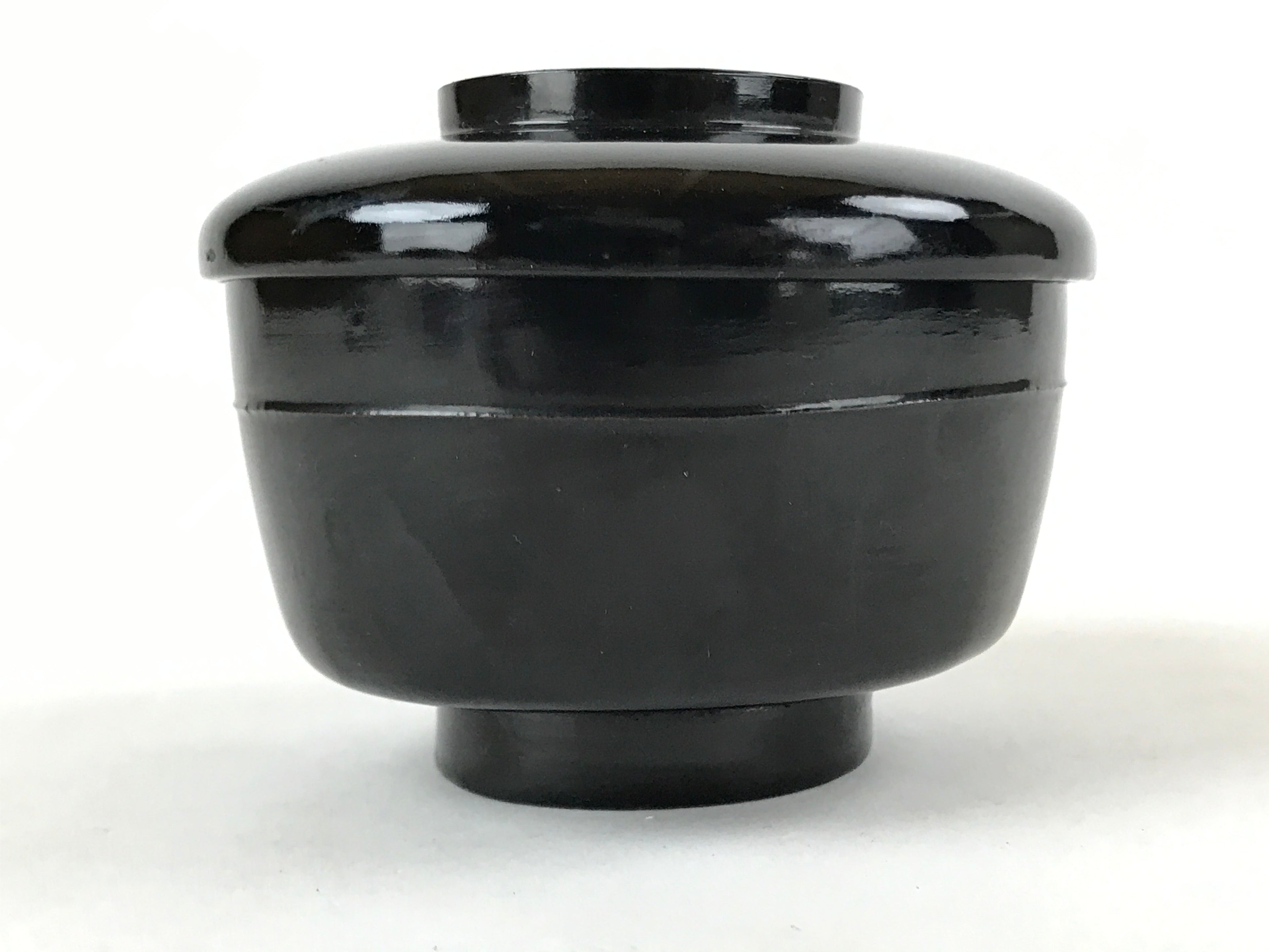 Japanese Lacquered Wooden Lidded Bowl Owan Vtg Rice Soup Dish Red Black LB105