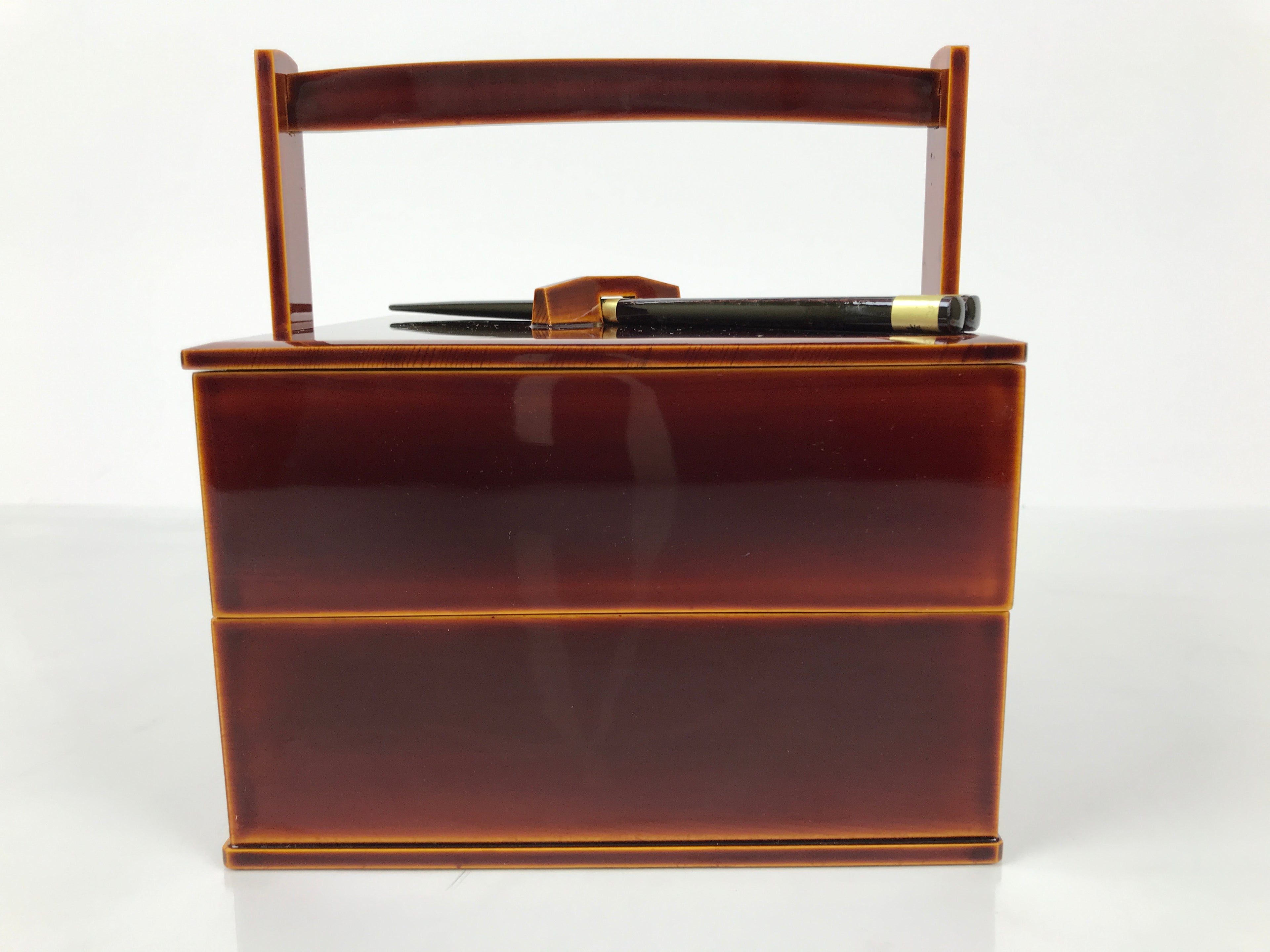 Japanese Lacquered Wooden Lunch Box Bento Shunkei Two Tiers Brown Handle LWB178