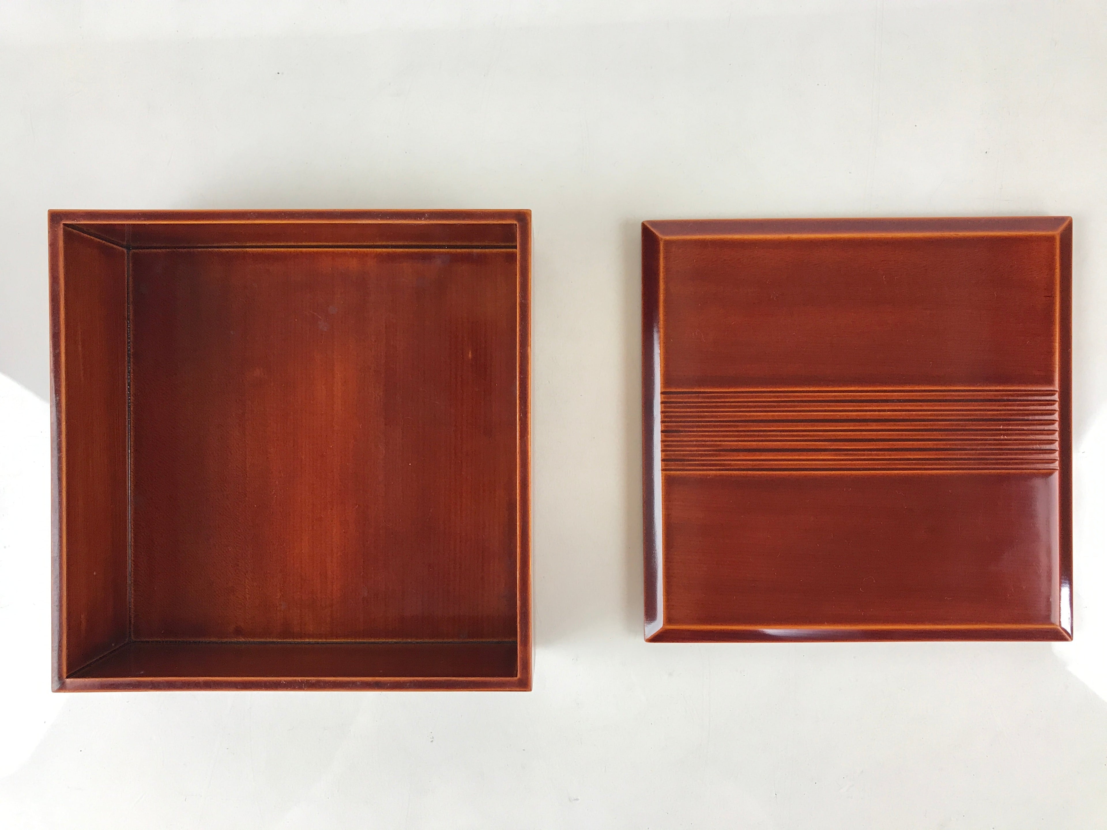 Japanese Lacquered Wooden Lunch Box Lidded Bento Jubako 2 Tiers Kashiki UR914
