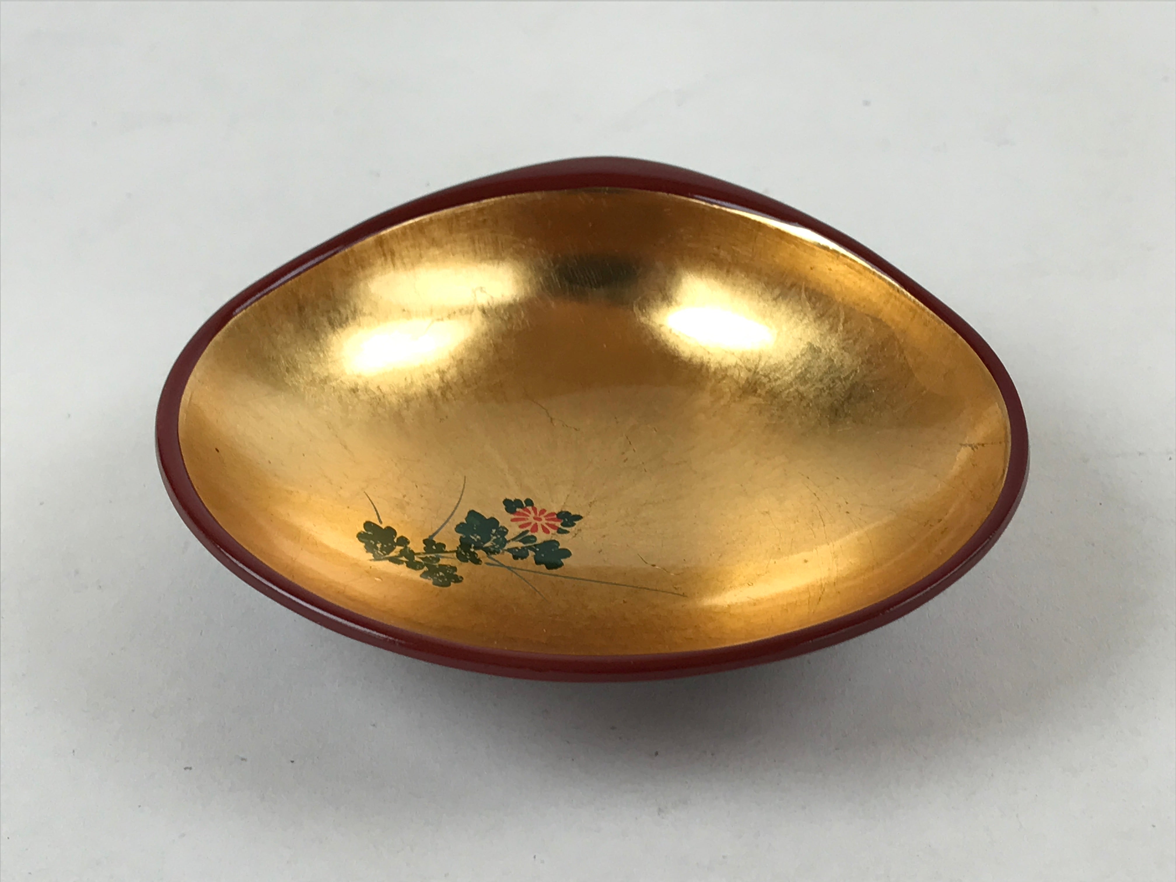 Japanese Lacquerware Replica Gilt Bowl Vtg Shell Sweets Dish Gold Red Flower L72