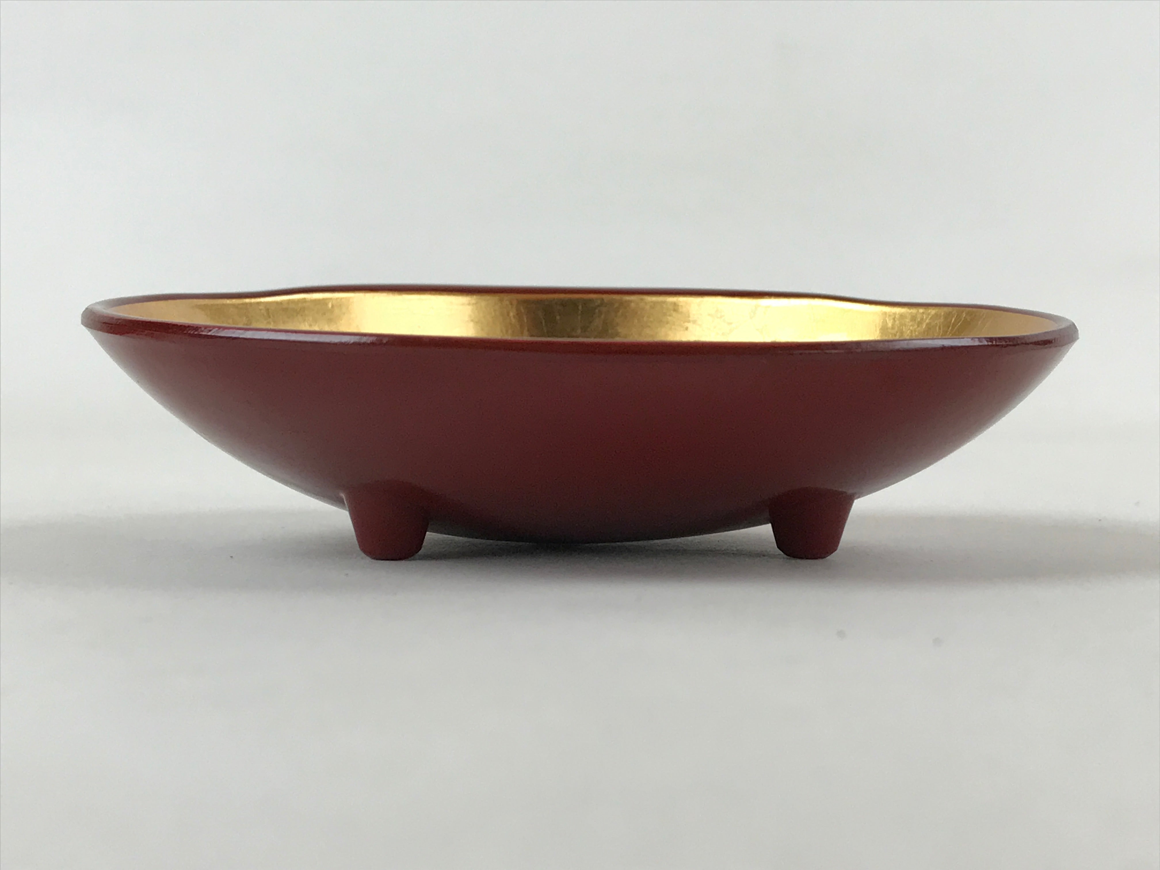 Japanese Lacquerware Replica Gilt Bowl Vtg Shell Sweets Dish Gold Red Flower L73