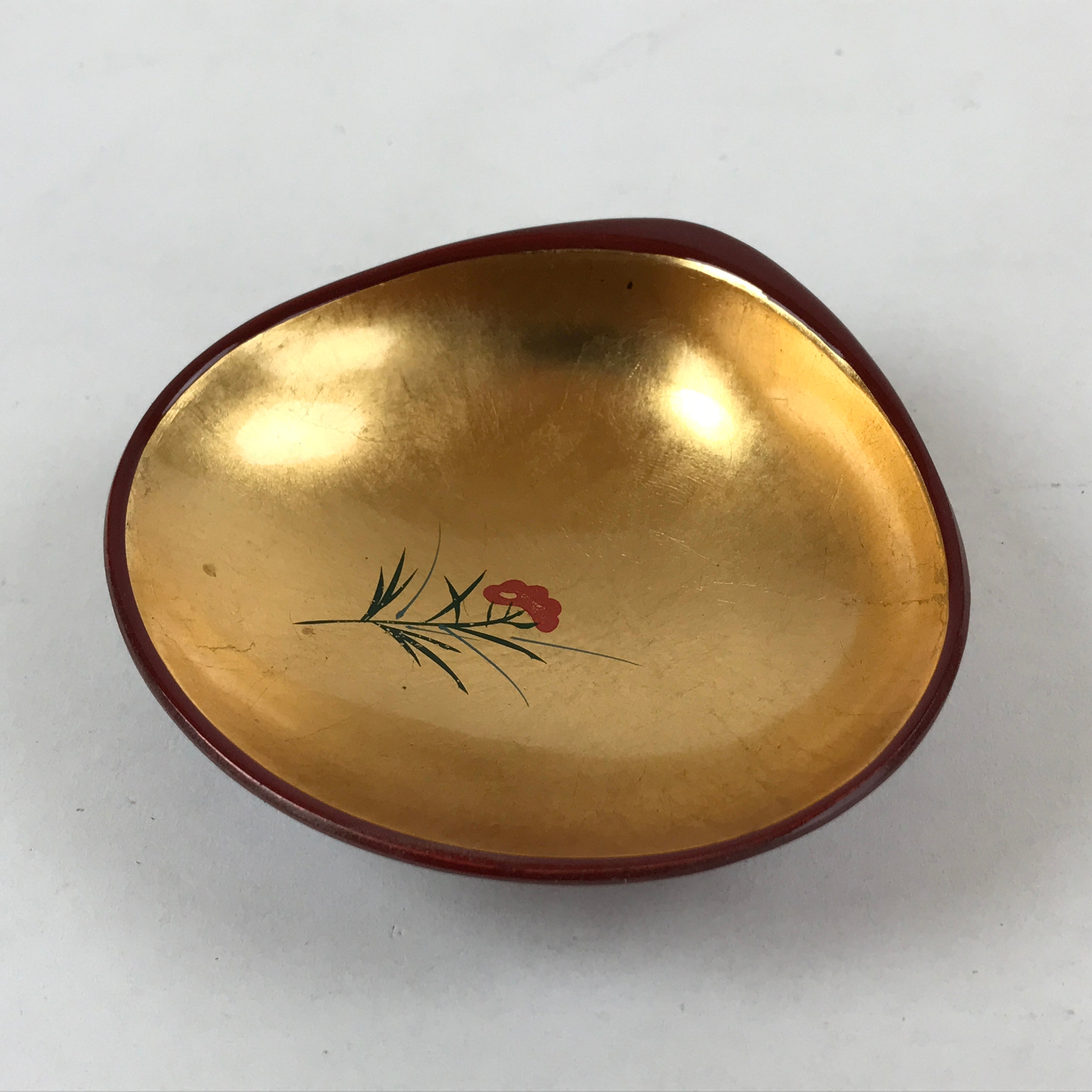Japanese Lacquerware Replica Gilt Bowl Vtg Shell Sweets Dish Gold Red Flower L74