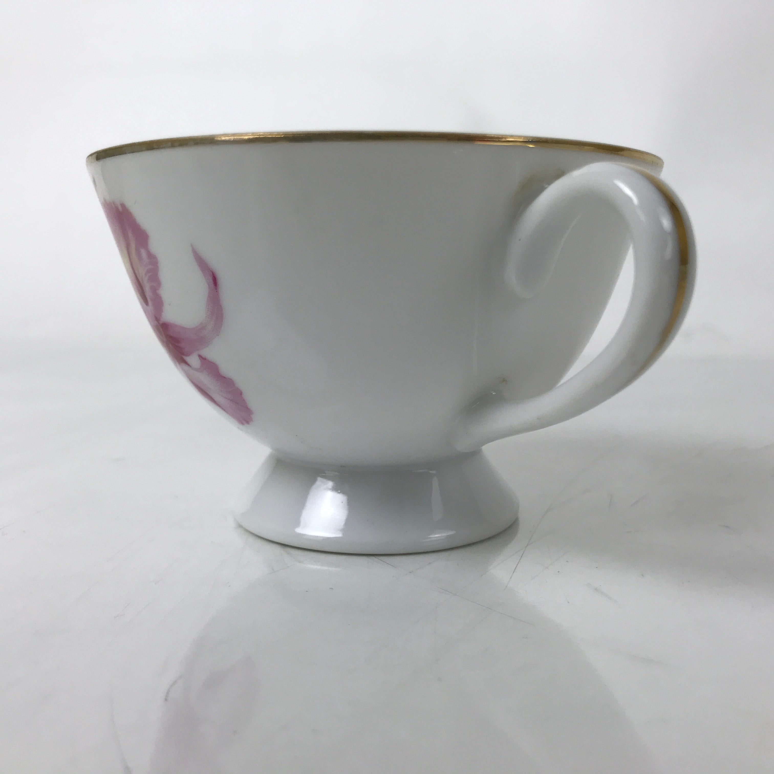 Japanese Meito Porcelain Western Teacup Vtg Iris Flower Pink Purple TC530