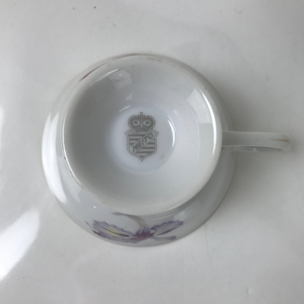 Japanese Meito Porcelain Western Teacup Vtg Iris Flower Pink Purple TC532
