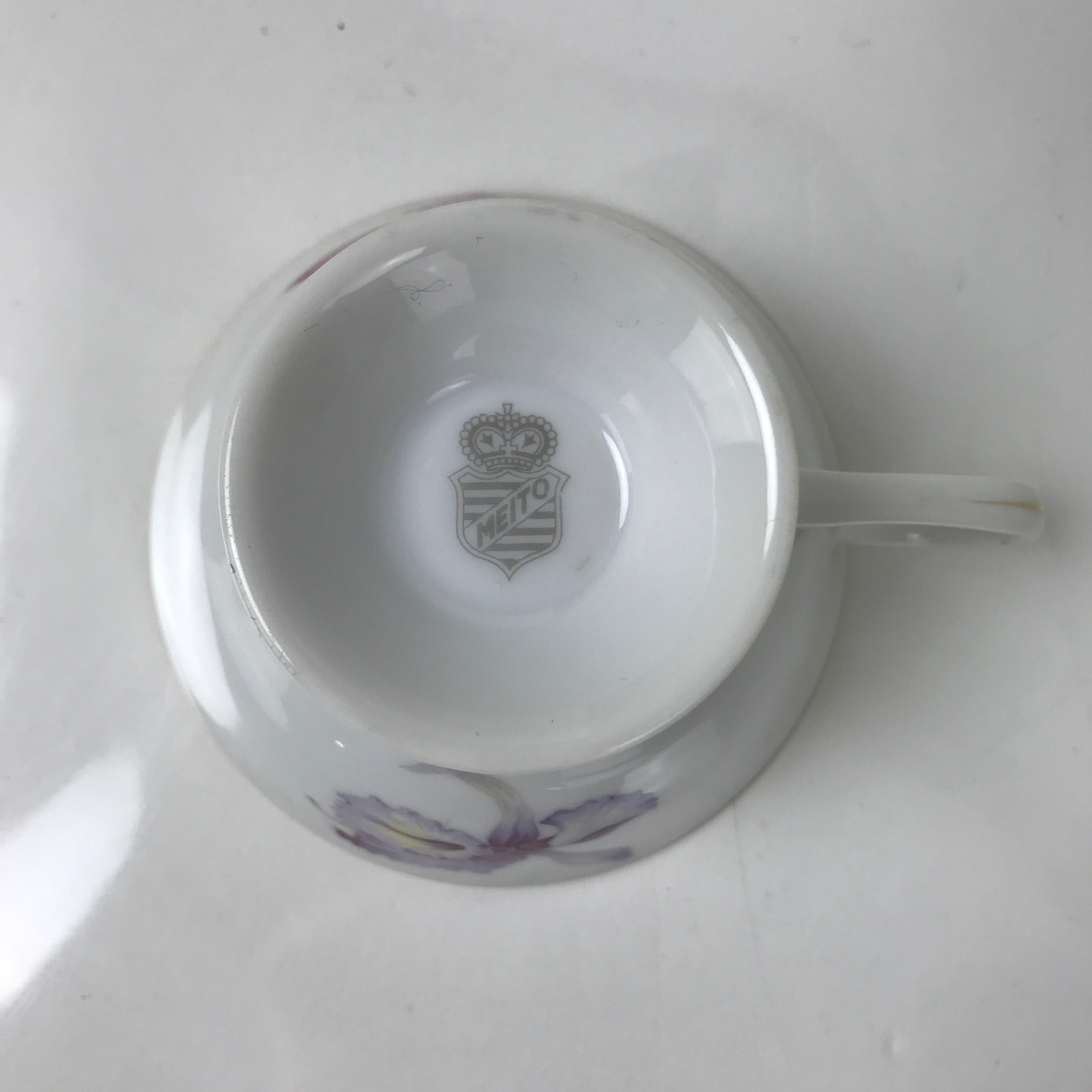 Japanese Meito Porcelain Western Teacup Vtg Iris Flower Pink Purple TC532