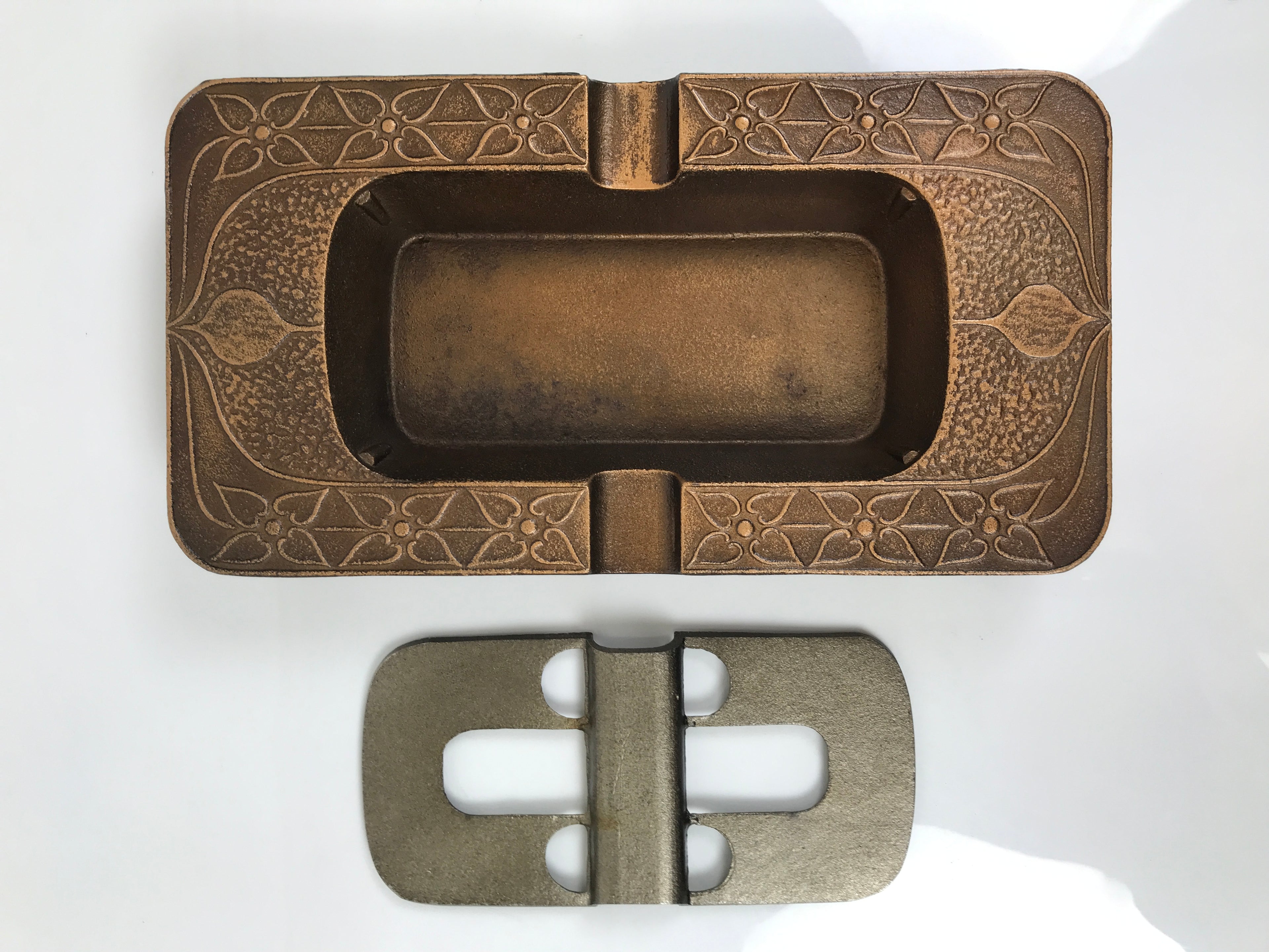 Japanese Metal Ashtray Vtg Haizara Rectangle Cast Iron Brown Floral Leaf JK925