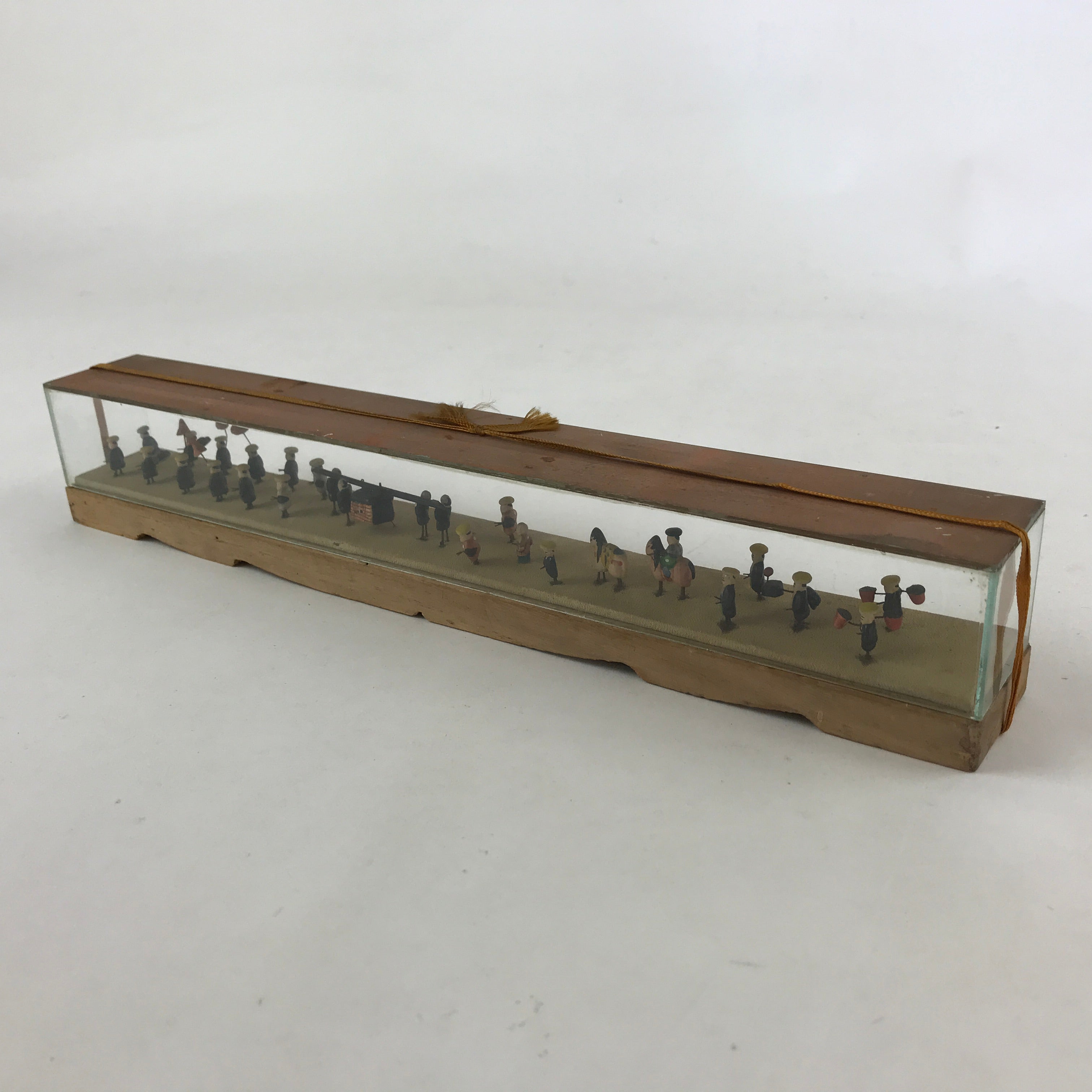 Japanese Metal Dolls Figurines Glass Case Vtg Daimyo Procession Horses BD934
