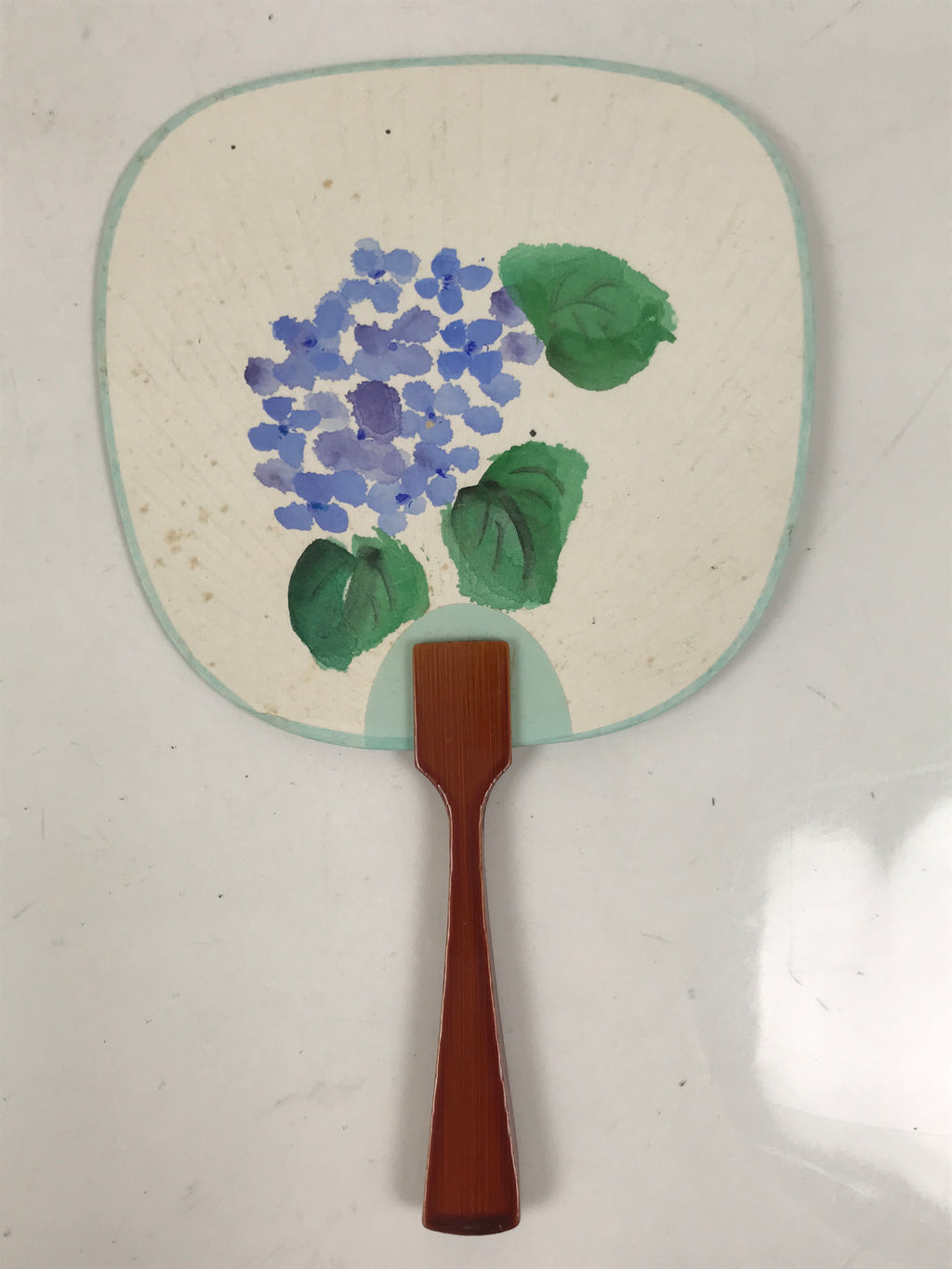 Japanese Miniature Paper Fan Uchiwa Vtg Lacquer Handle Purple Hydrangea U192