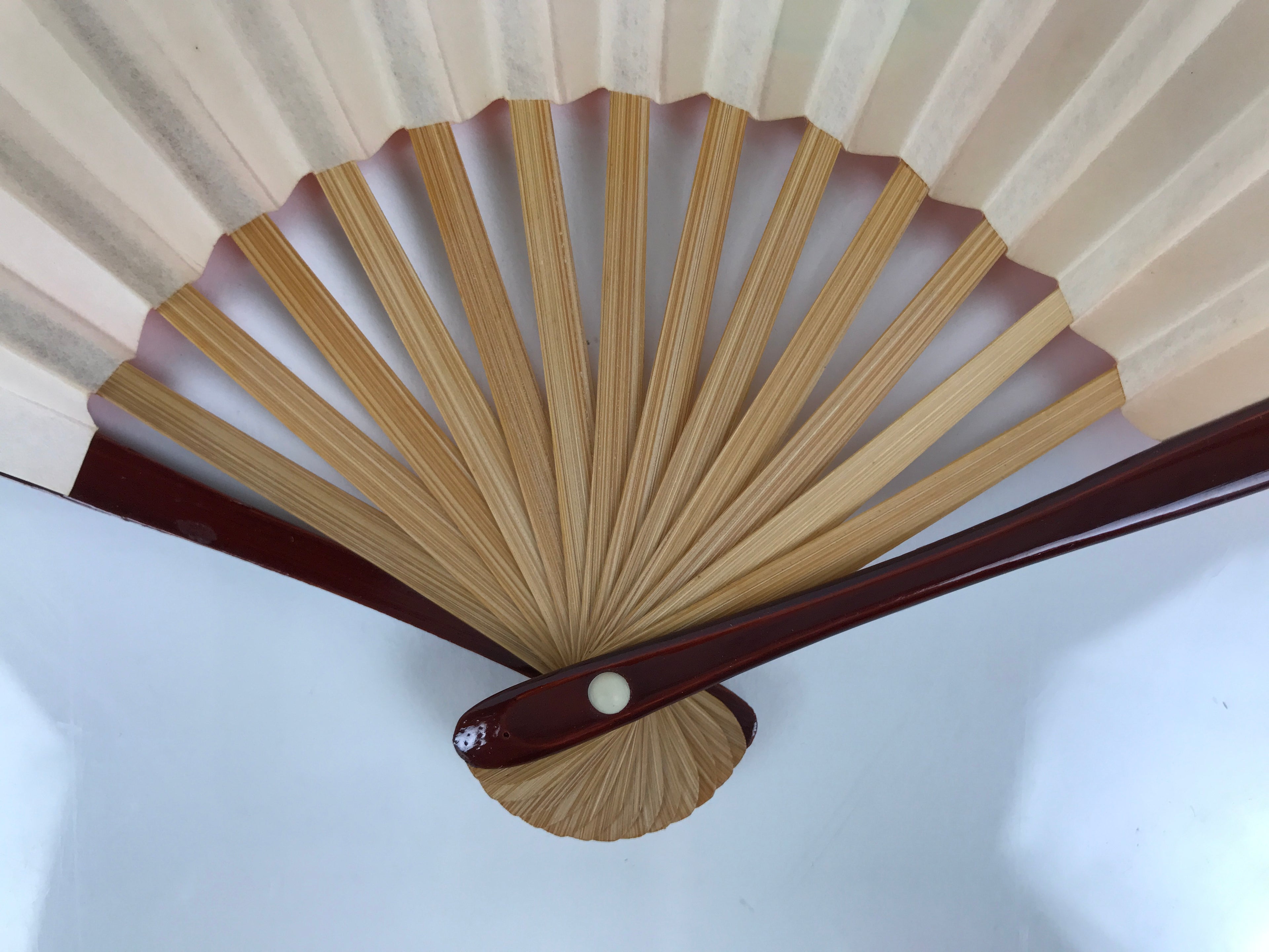 Japanese Miniature Paper Folding Fan Sensu Bamboo Frame Pink White Rabbits 4D964