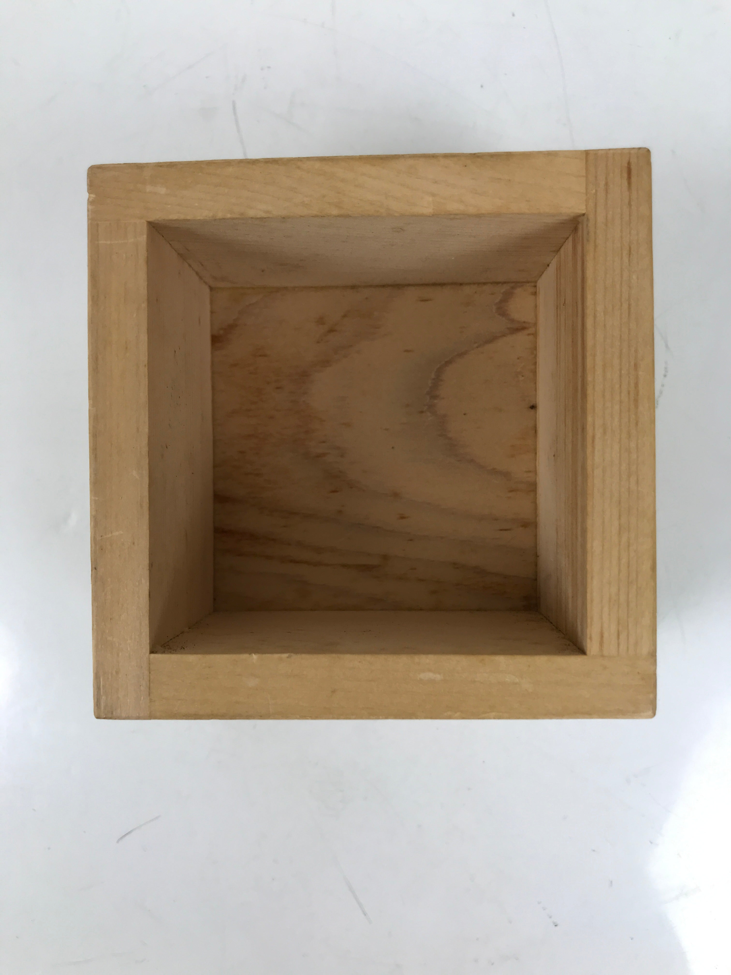 Japanese Miniature Wooden Measuring Cup Masu Decoration Kanji Congaturation L542