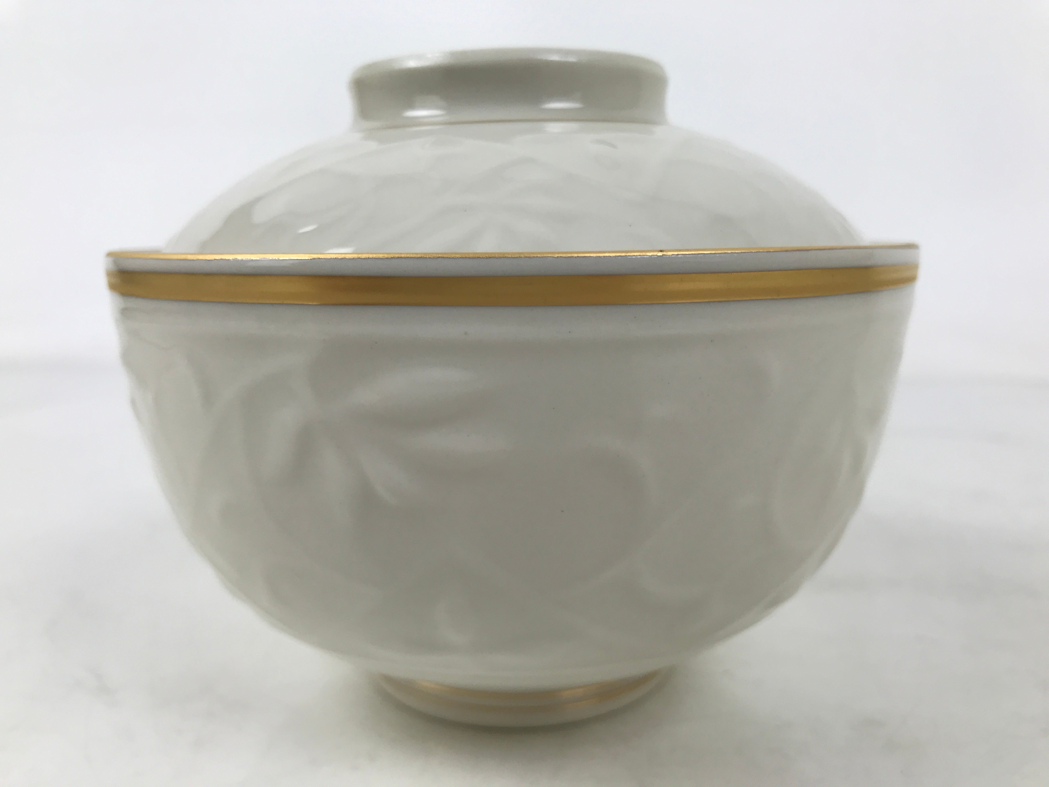 Japanese Mino Ware Porcelain Lidded Bowl Vtg White Red Gold Peony Flower Y422