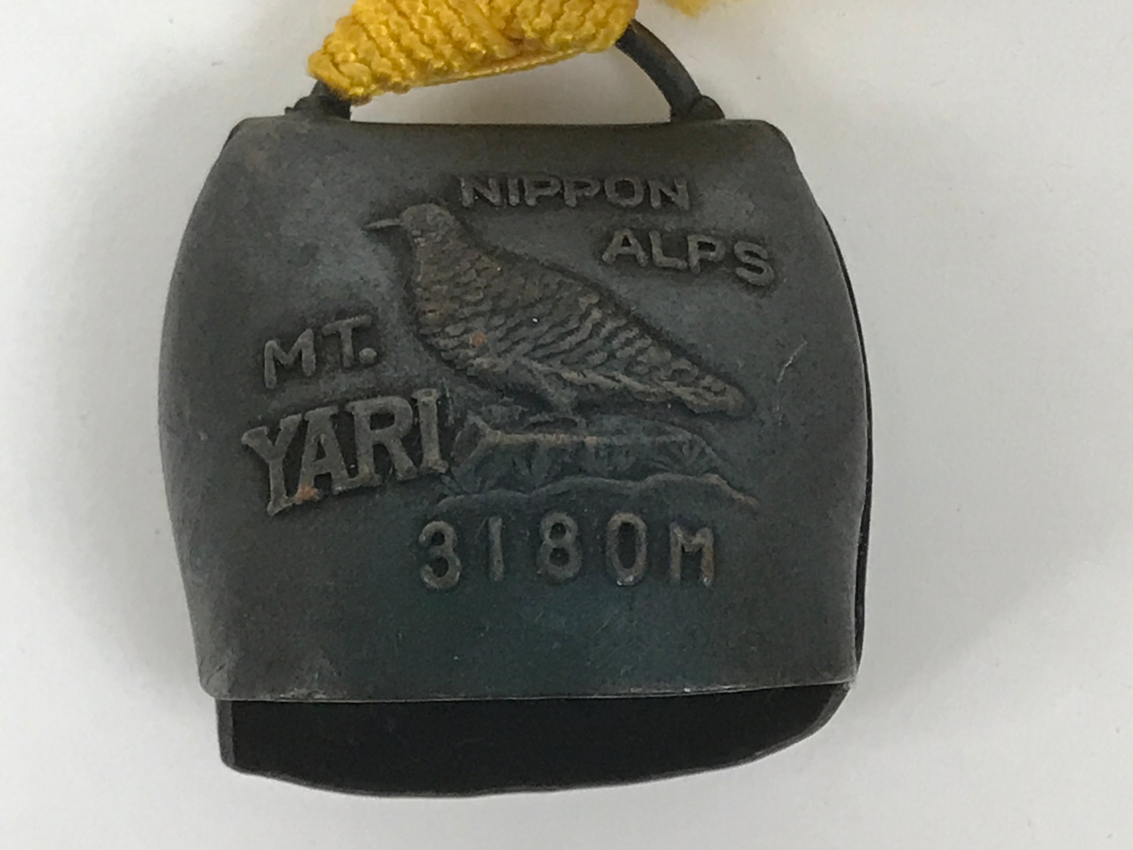 Japanese Mt. Yari Souvenir Metal Bear Bell Amulet Hiking Nippon Alps Brown JK873