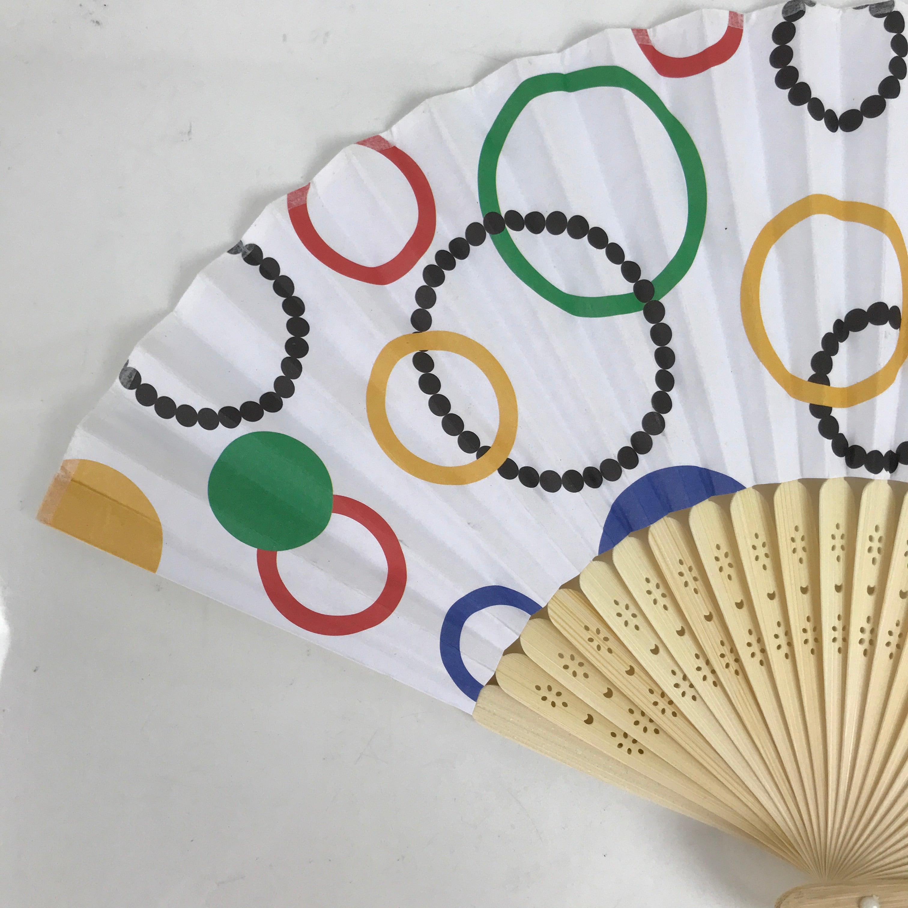 Japanese Paper Folding Fan Sensu Bamboo Frame Multicolored Rings Pattern 4D844