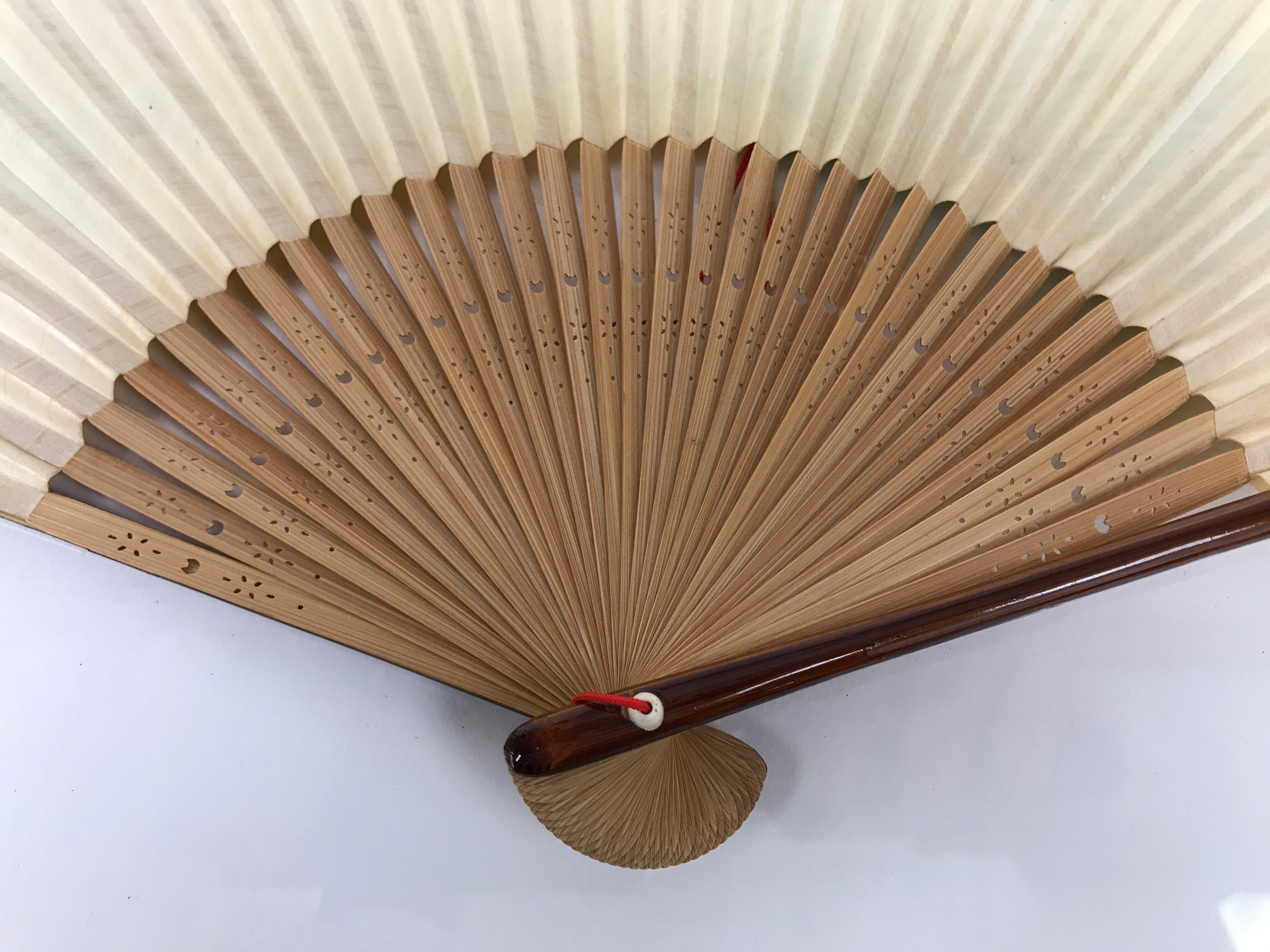 Japanese Paper Folding Fan Sensu Lacquered Bamboo Frame 1975 Expo Okinawa 4D899