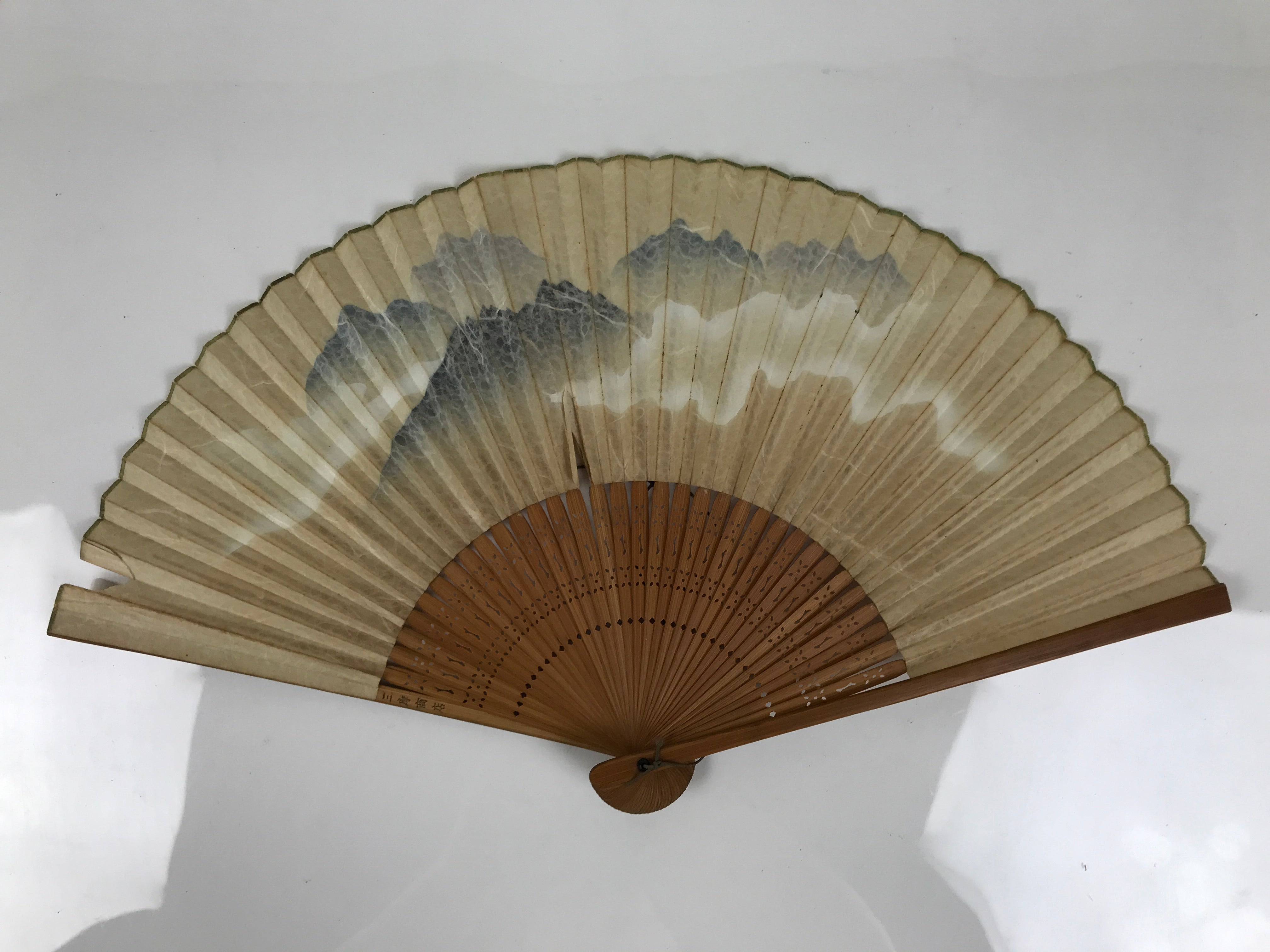 Japanese Paper Folding Fan Sensu Vtg Bamboo Frame Blue Mountains Brown 4D896