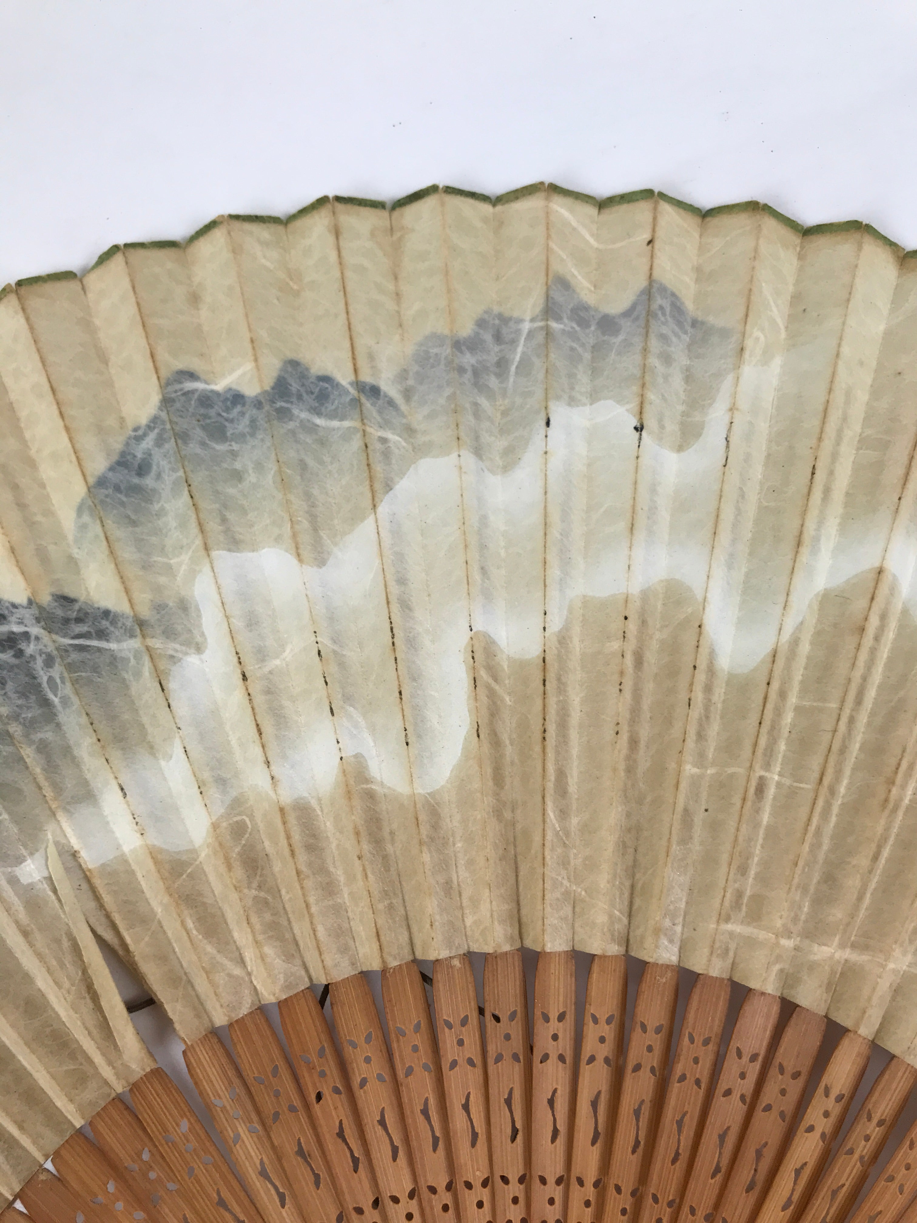 Japanese Paper Folding Fan Sensu Vtg Bamboo Frame Blue Mountains Brown 4D896