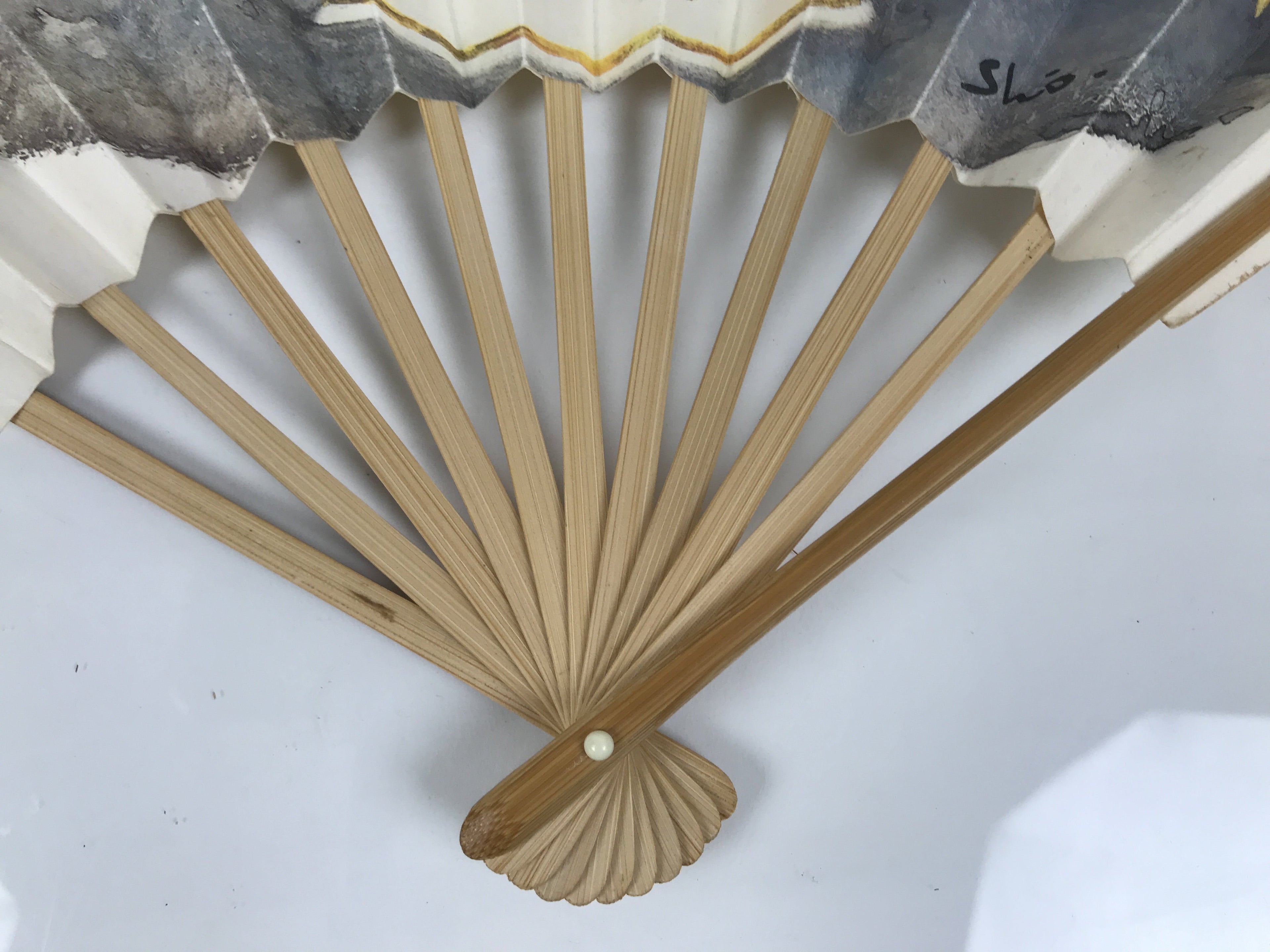 Japanese Paper Folding Fan Sensu Vtg Bamboo Frame Flowers Lilies Red 4D991