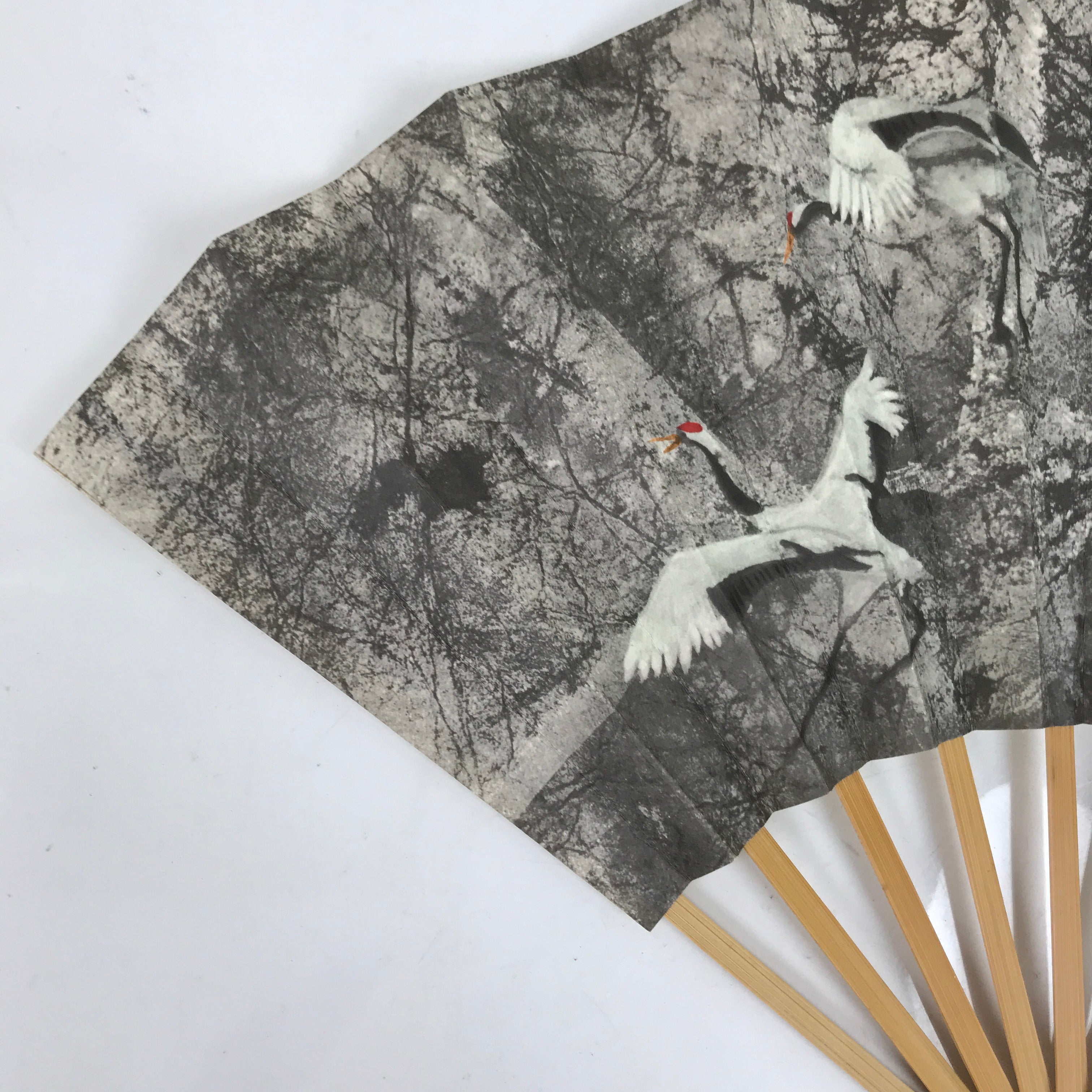 Japanese Paper Folding Fan Sensu Vtg Bamboo Frame Flying Cranes Gray 4D875