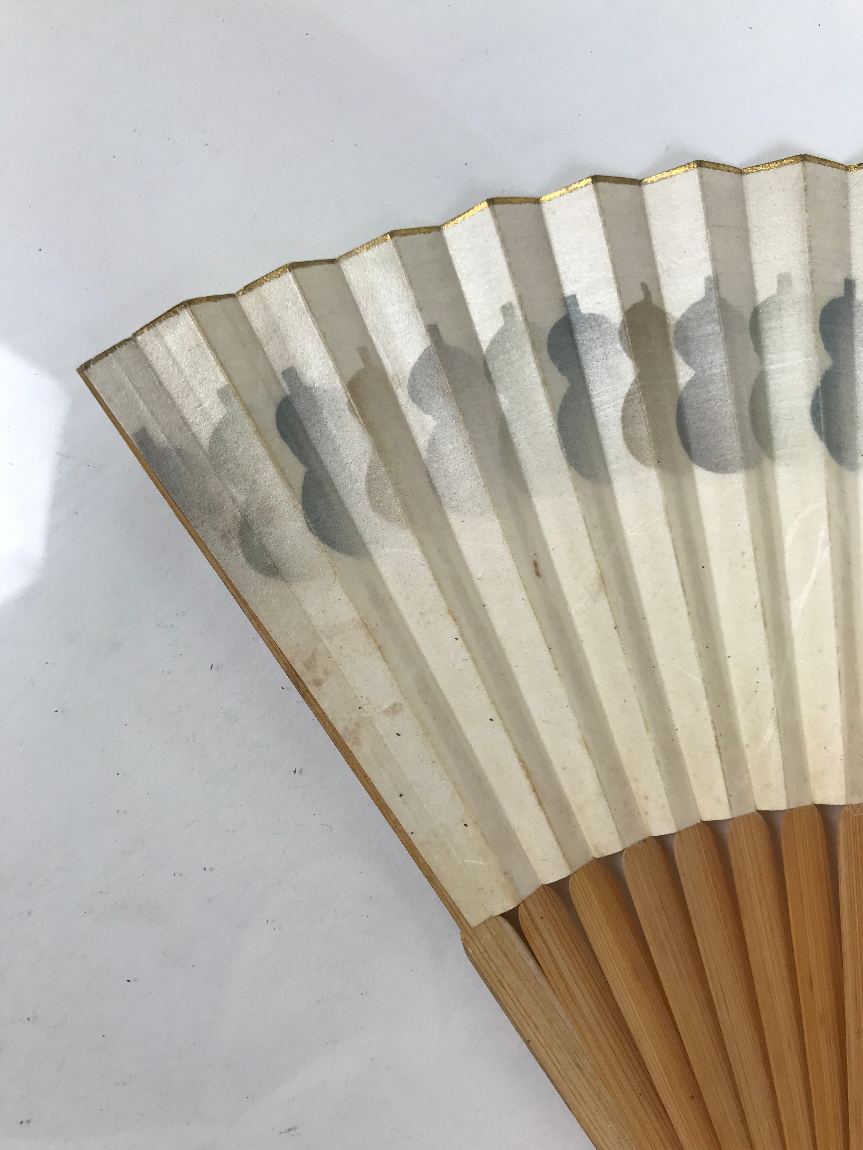 Japanese Paper Folding Fan Sensu Vtg Bamboo Frame Hyotan Gourd Pattern 4D904