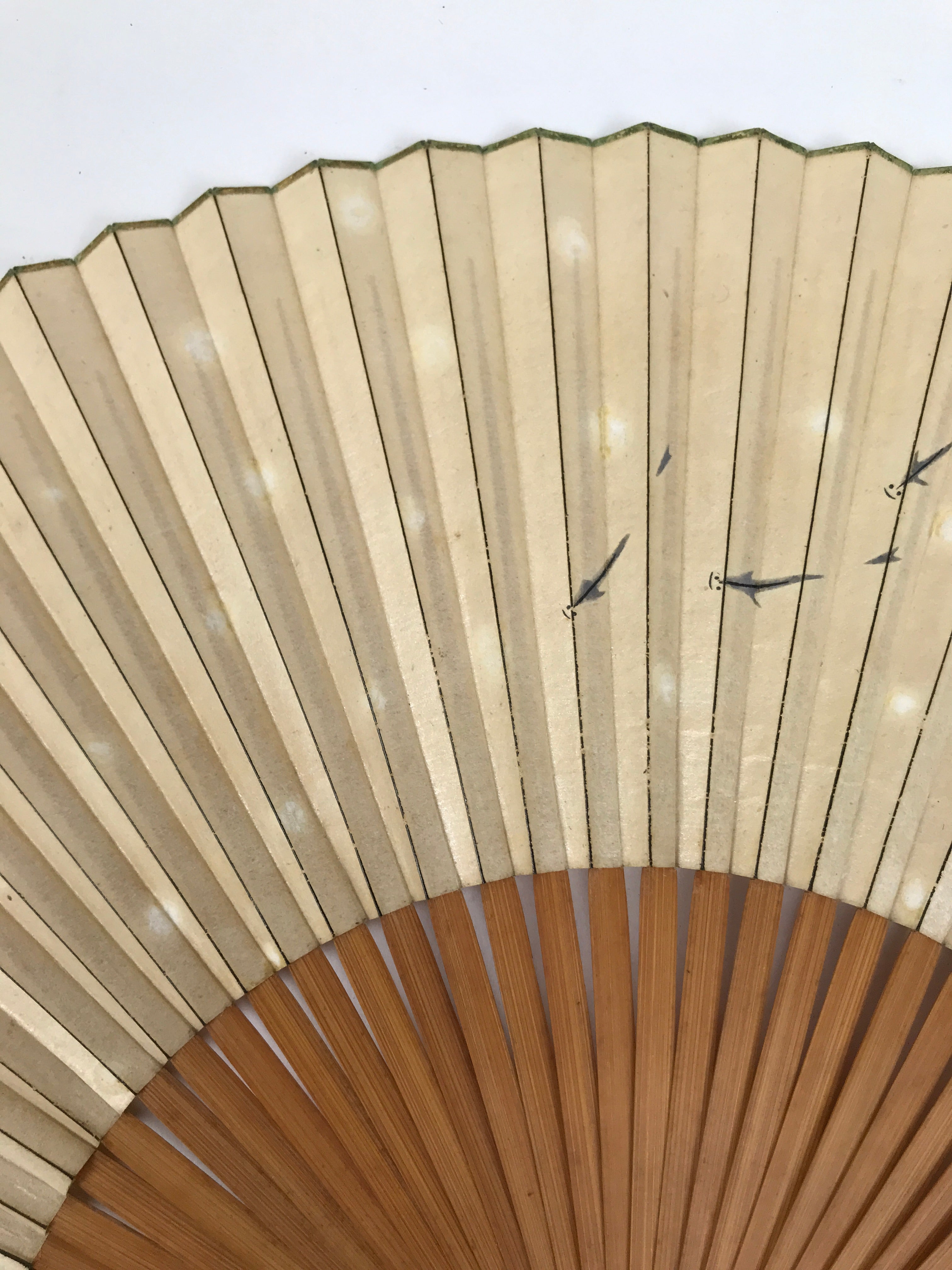 Japanese Paper Folding Fan Sensu Vtg Bamboo Frame Medaka Small Fish Beige 4D909
