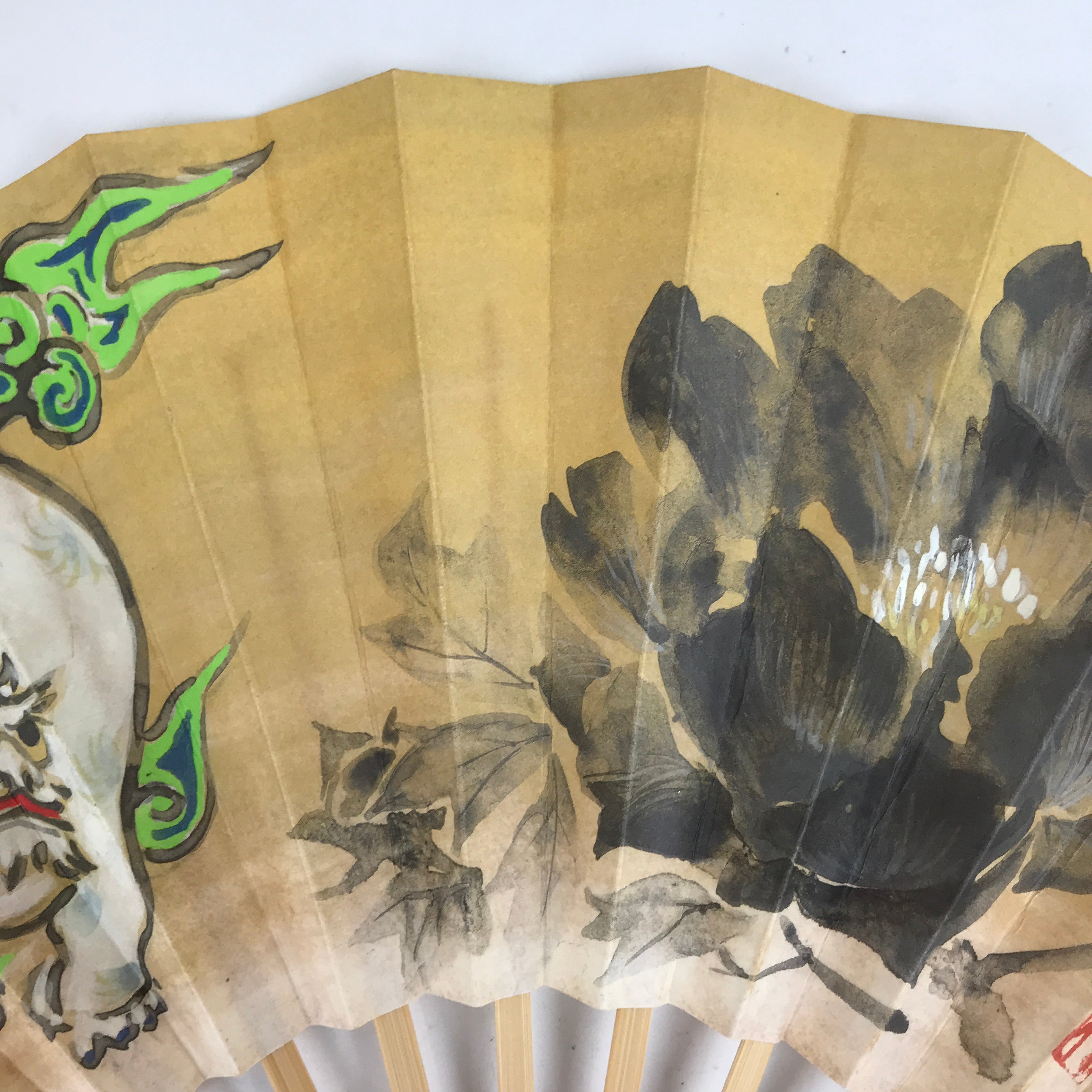 Japanese Paper Folding Fan Sensu Vtg Bamboo Frame Shishi Lion Black Flower 4D872