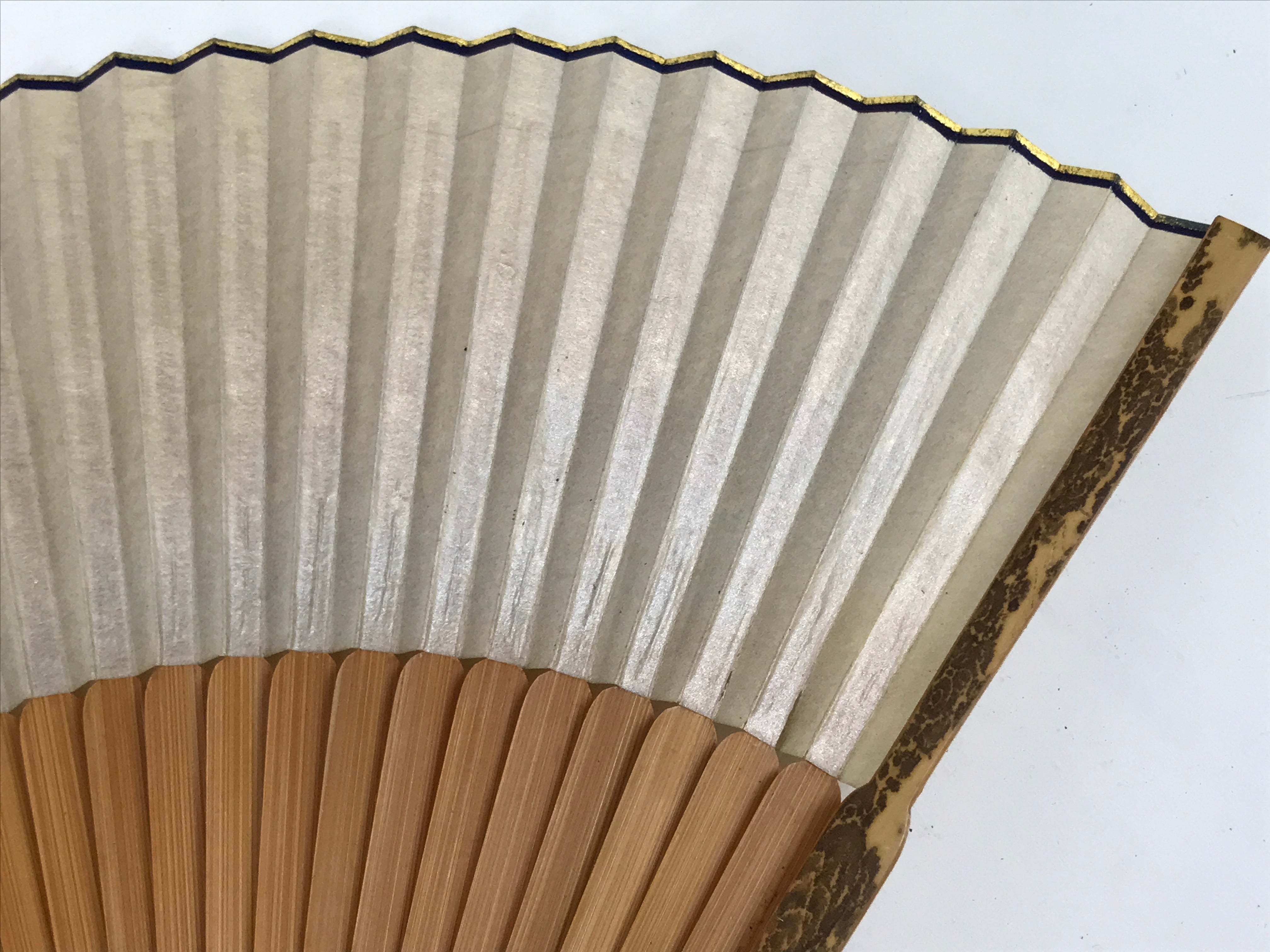 Japanese Paper Folding Fan Sensu Vtg Bamboo Frame Silver Turnips Pepper 4D912