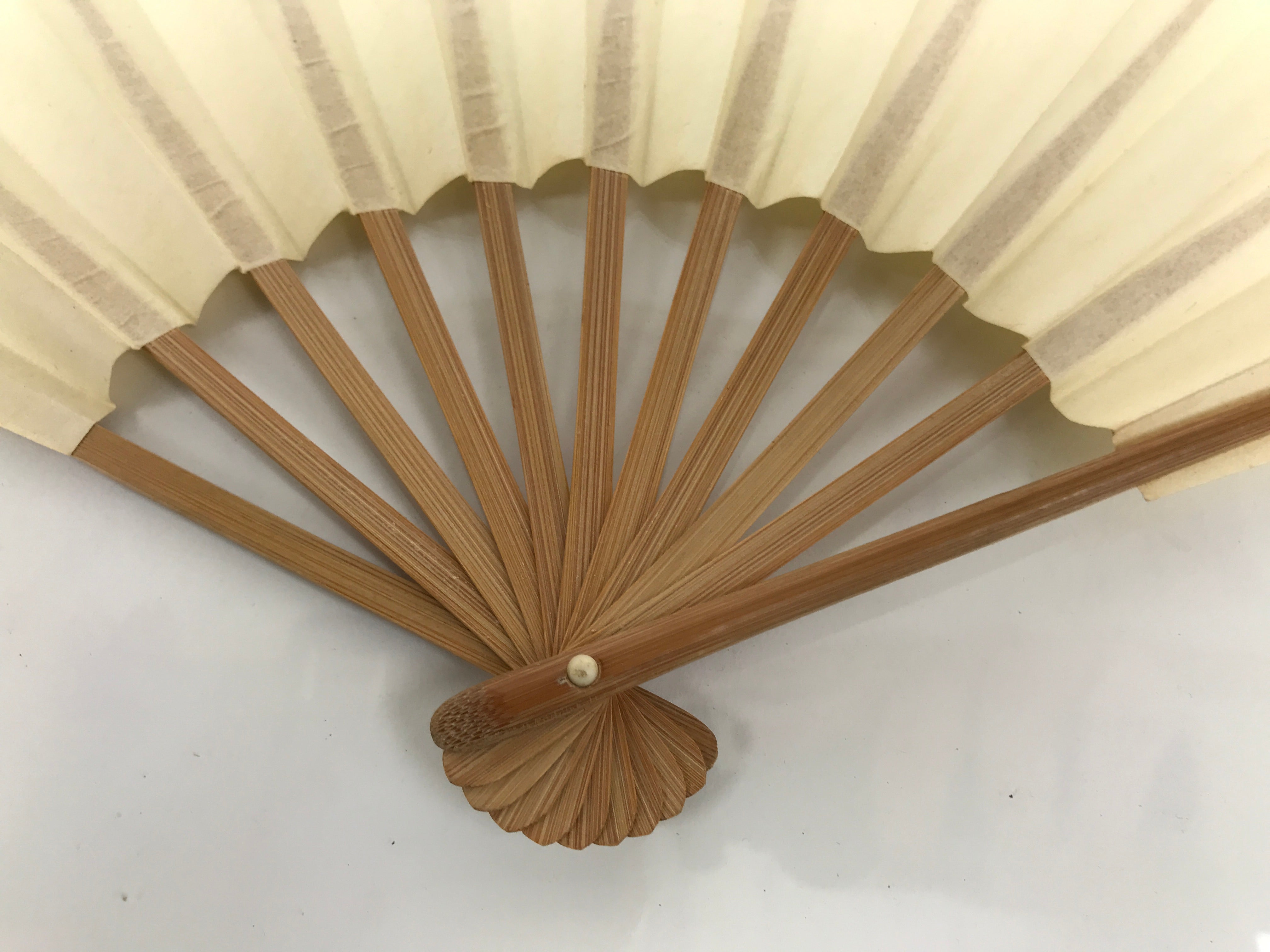 Japanese Paper Folding Fan Sensu Vtg Bamboo Frame Simple Blank Beige 4D884