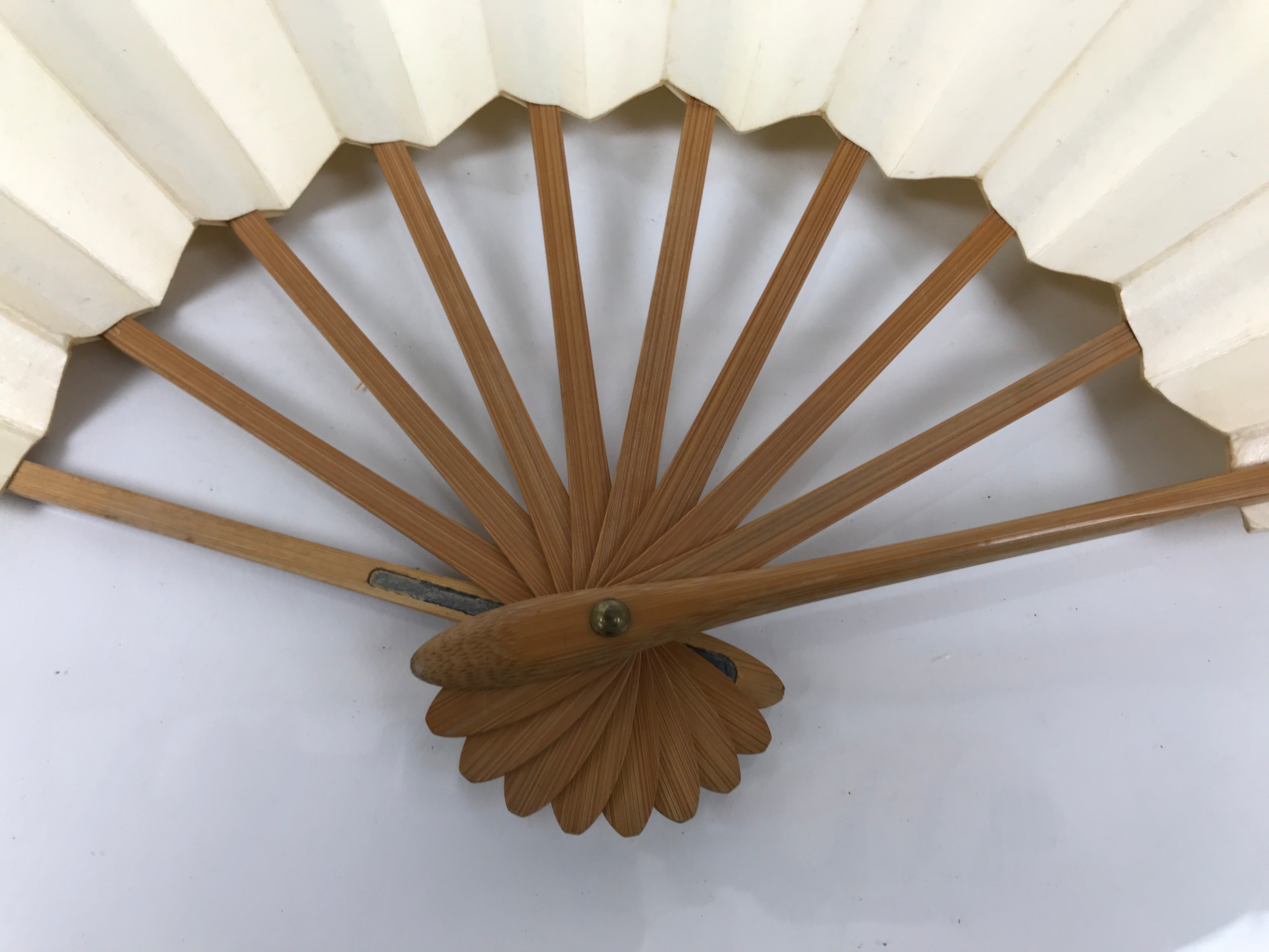 Japanese Paper Folding Fan Sensu Vtg Bamboo Frame Simple Blank Beige 4D890