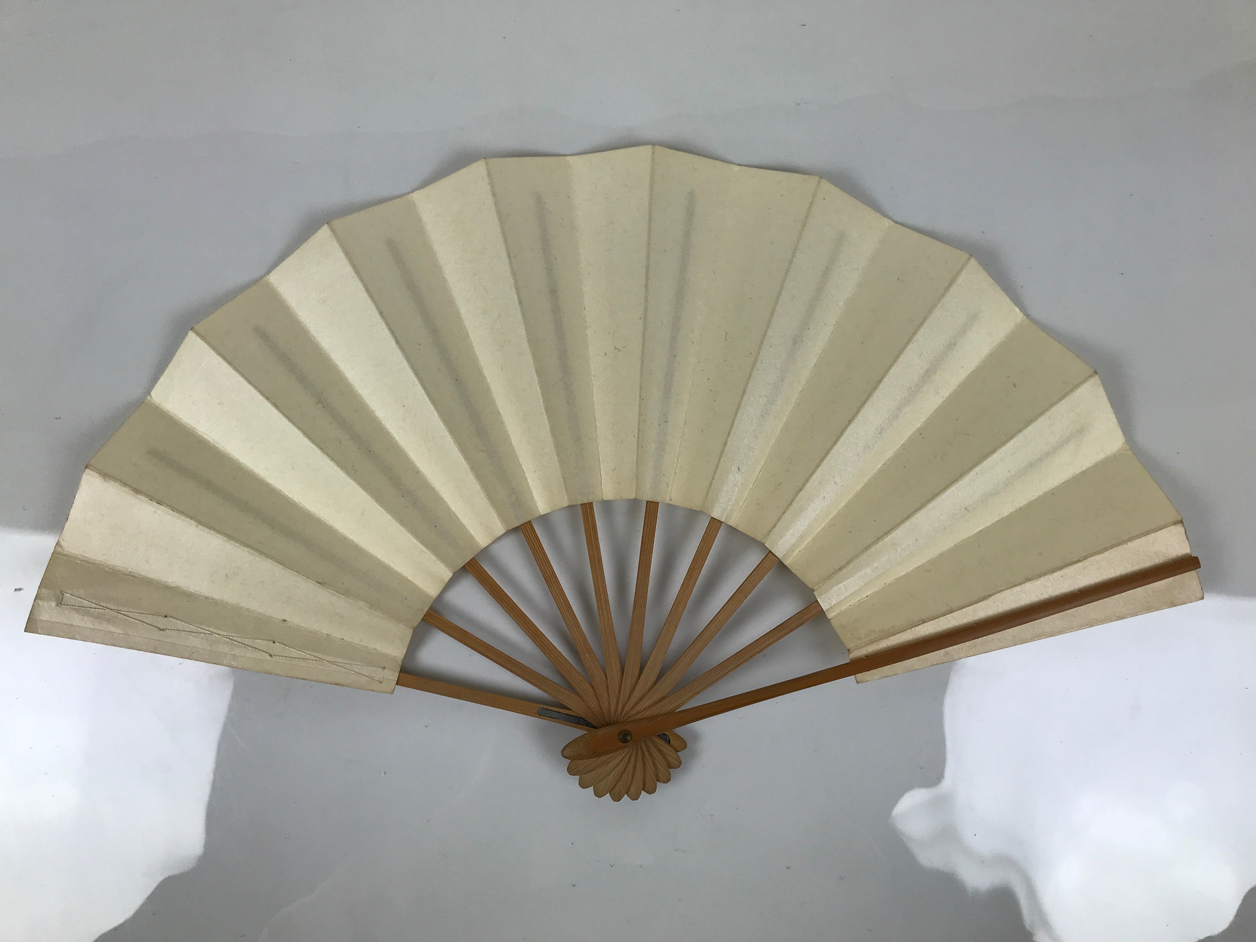 Japanese Paper Folding Fan Sensu Vtg Bamboo Frame Simple Blank Beige 4D890