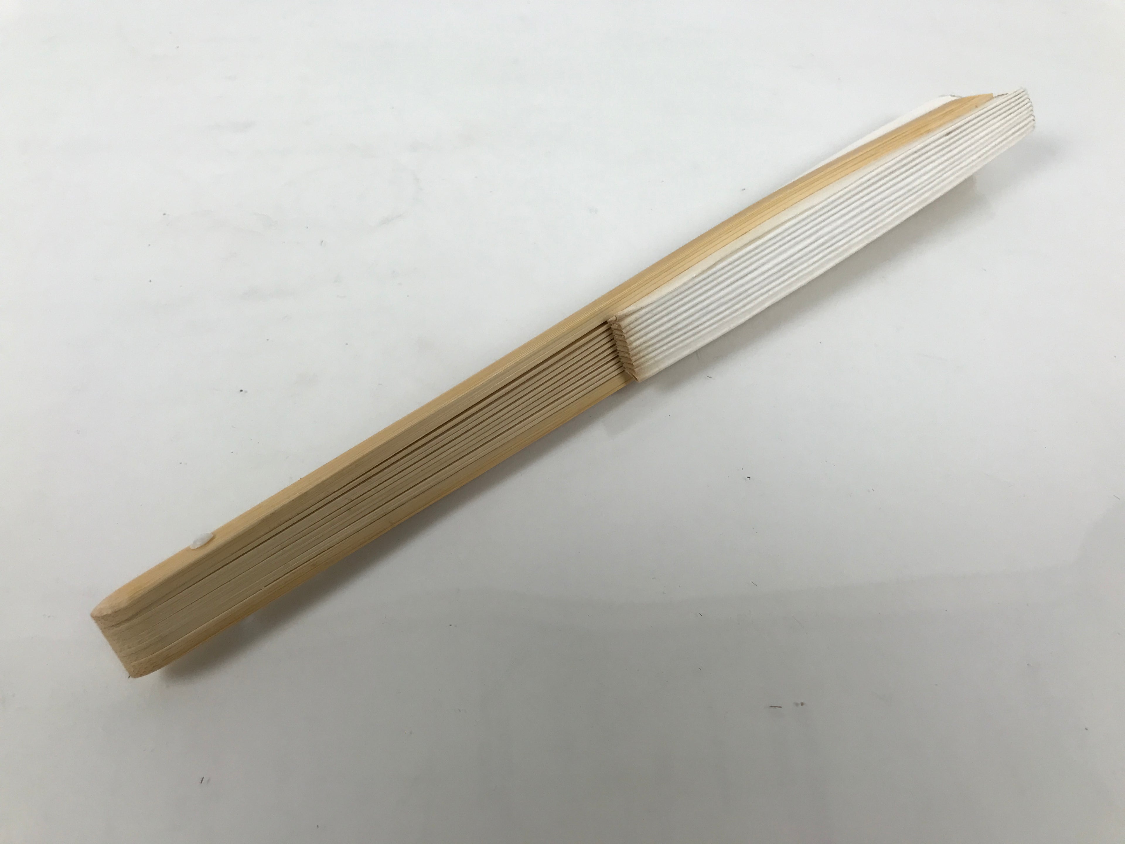 Japanese Paper Folding Fan Sensu Vtg Bamboo Frame Simple Blank White 4D947