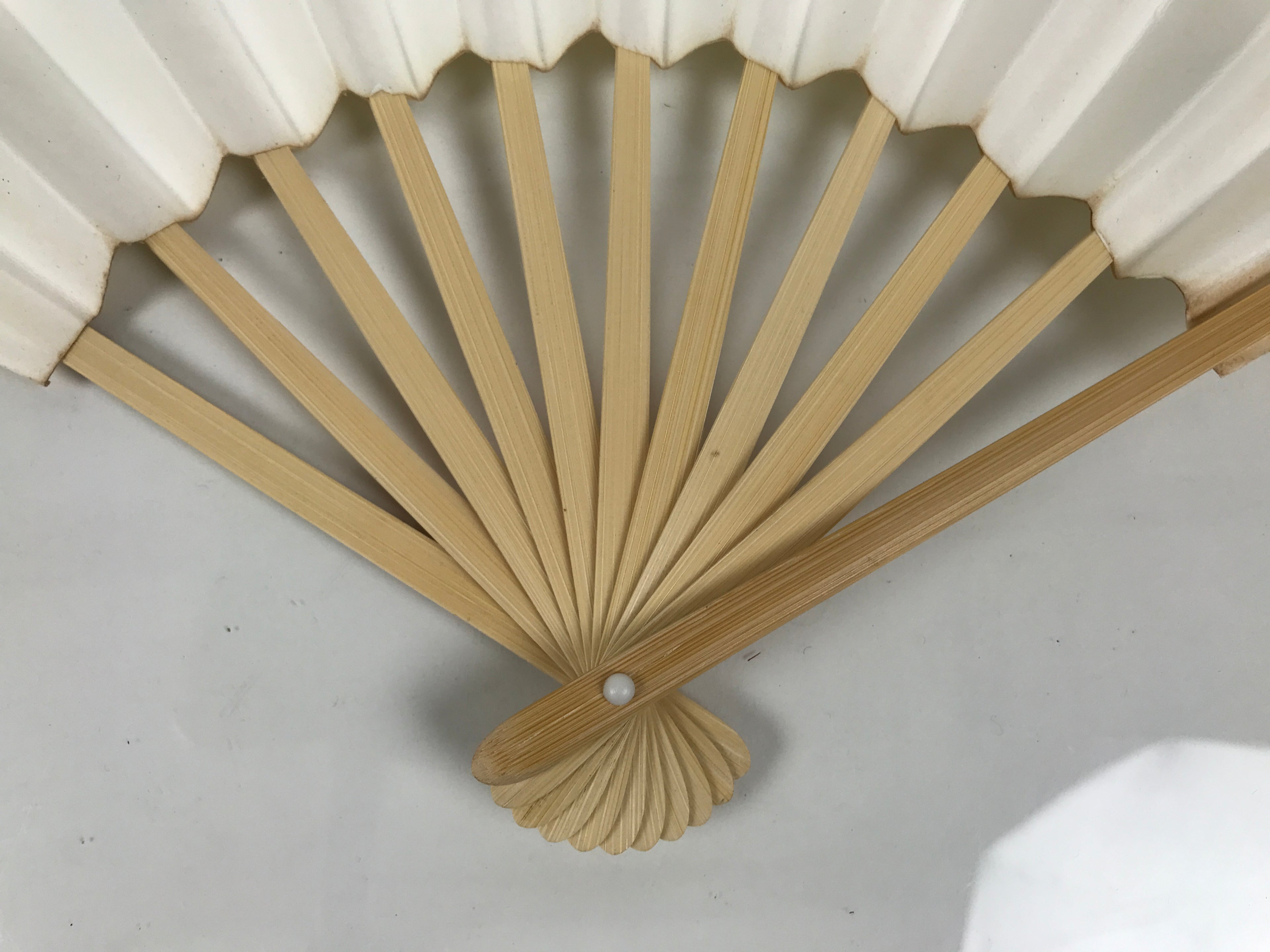 Japanese Paper Folding Fan Sensu Vtg Bamboo Frame Simple Blank White 4D947