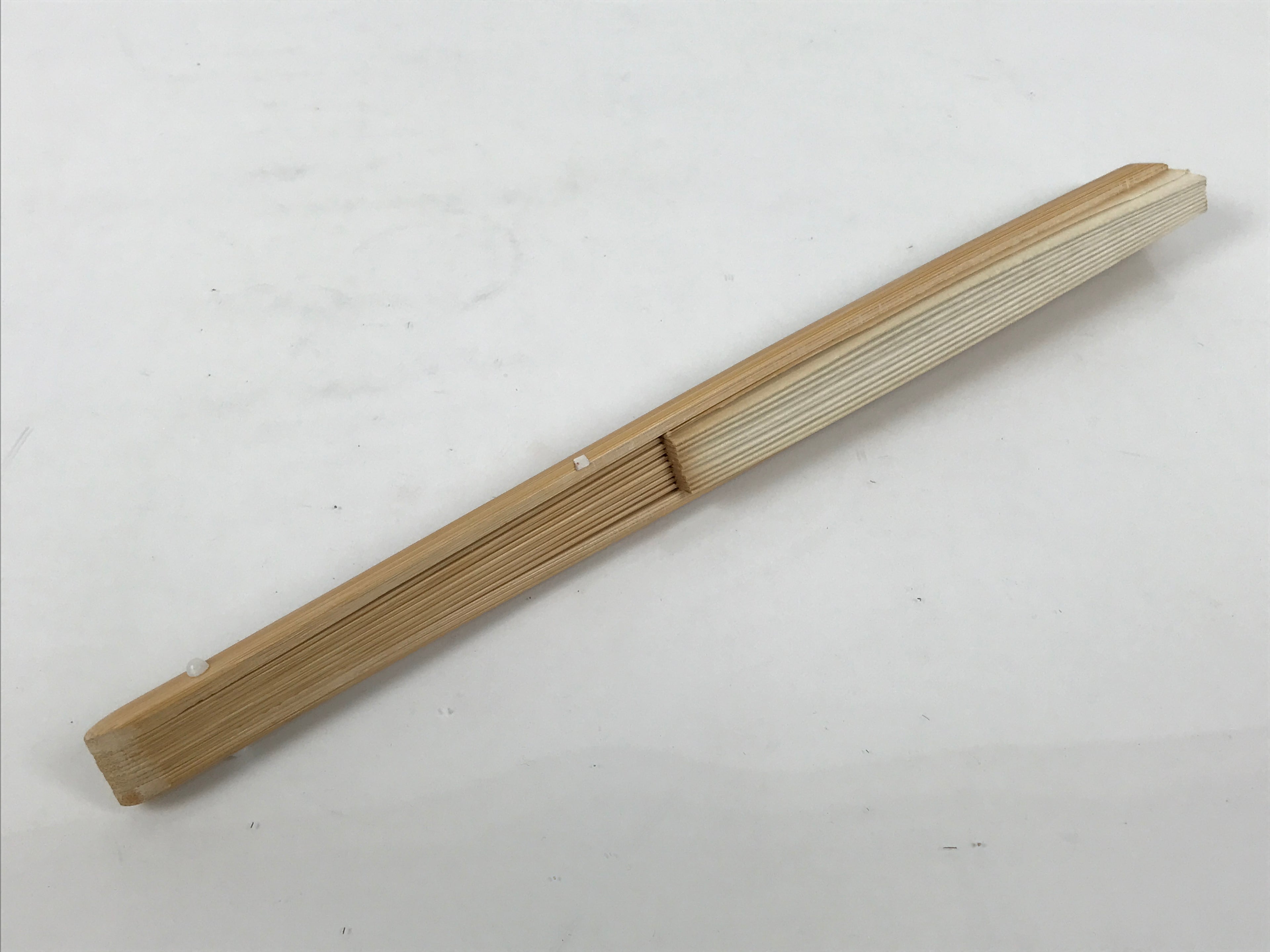 Japanese Paper Folding Fan Sensu Vtg Bamboo Frame Simple Blank White 4D948