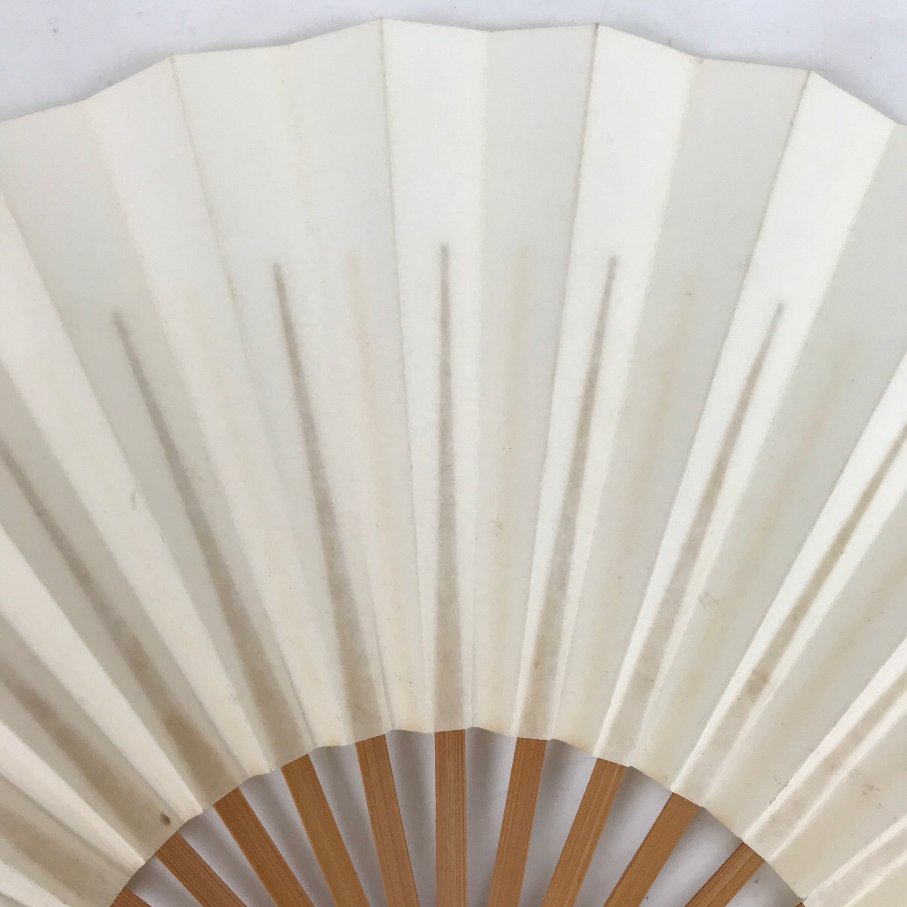 Japanese Paper Folding Fan Sensu Vtg Bamboo Frame Small Simple White Kanji 4D835