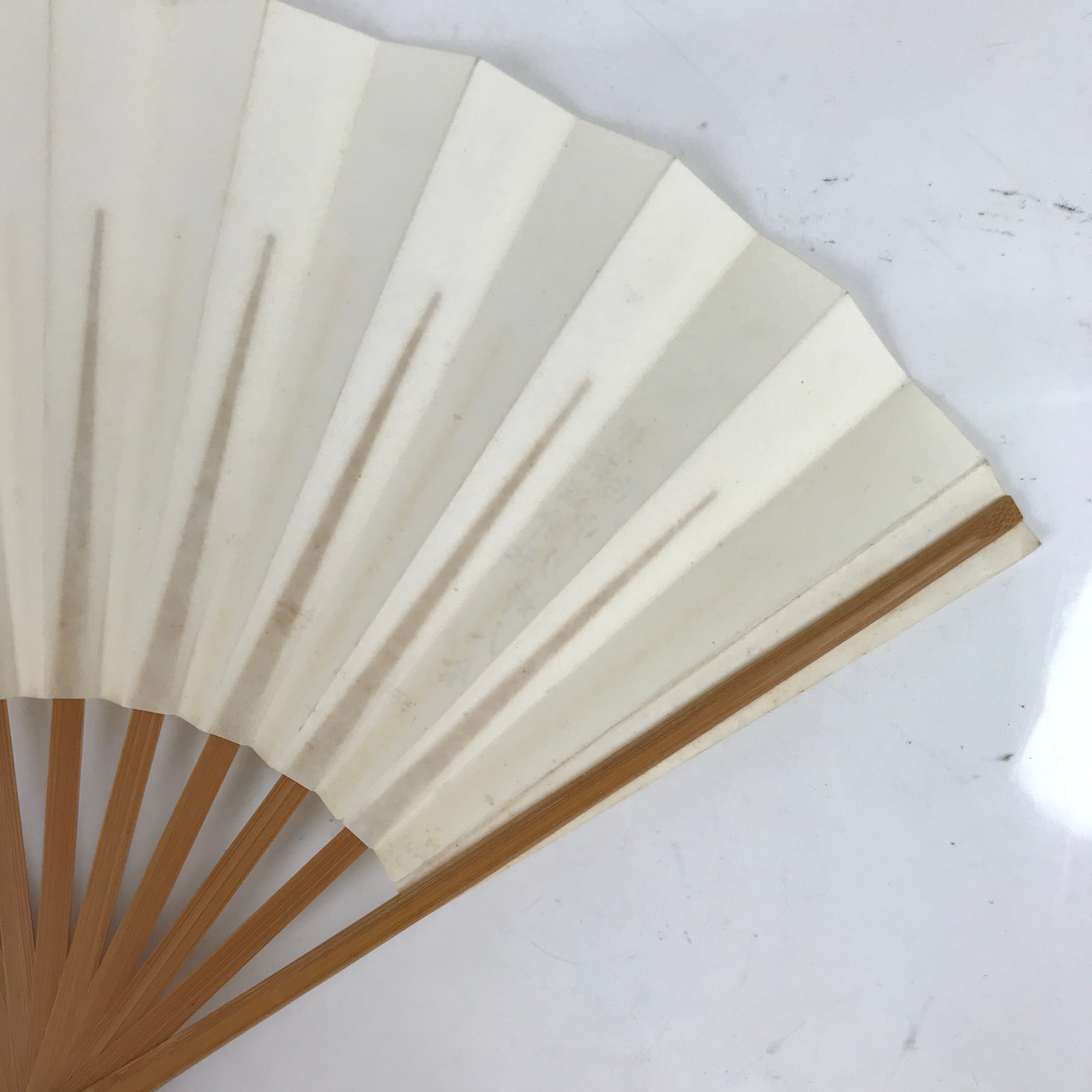 Japanese Paper Folding Fan Sensu Vtg Bamboo Frame Small Simple White Kanji 4D835