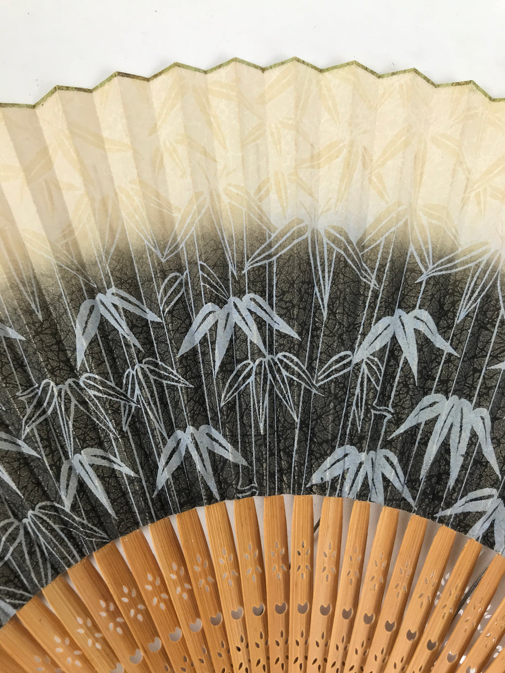 Japanese Paper Folding Fan Sensu Vtg Bamboo Frame Take Leaves Blue Beige 4D903