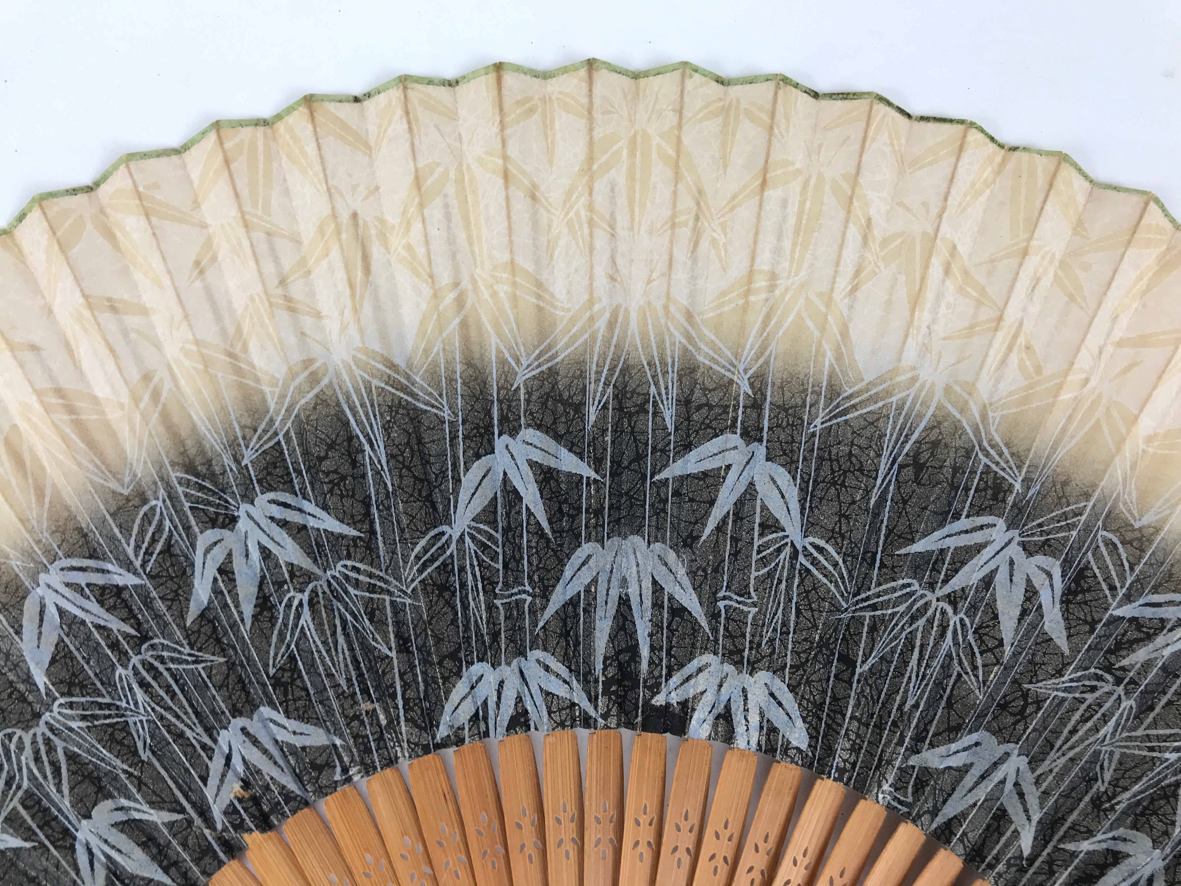 Japanese Paper Folding Fan Sensu Vtg Bamboo Frame Take Leaves Blue Beige 4D913