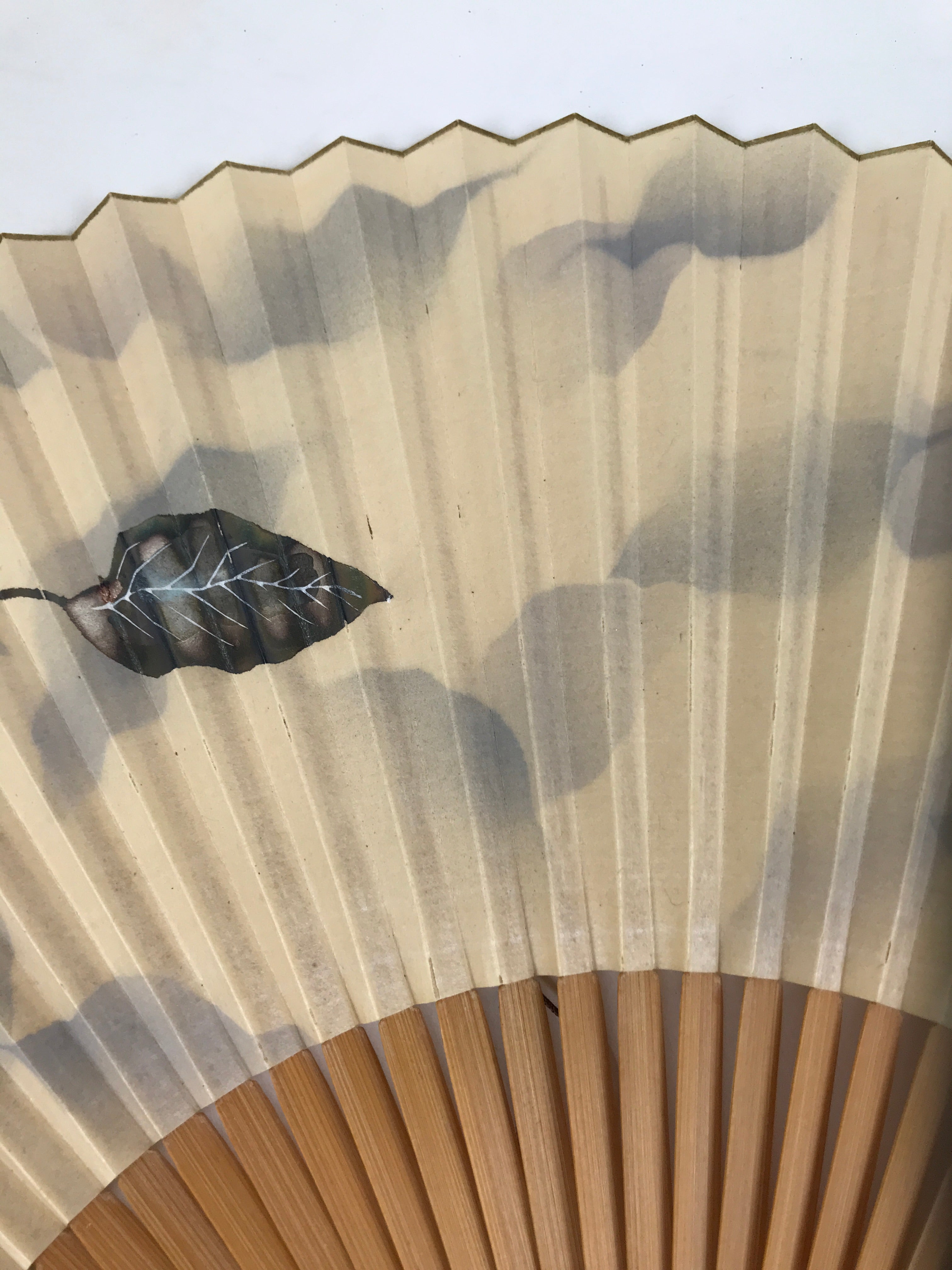 Japanese Paper Folding Fan Sensu Vtg Bamboo Frame Two Leaves Blue Beige 4D908